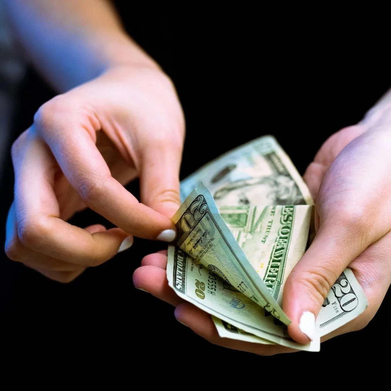 minimum wage.jpg