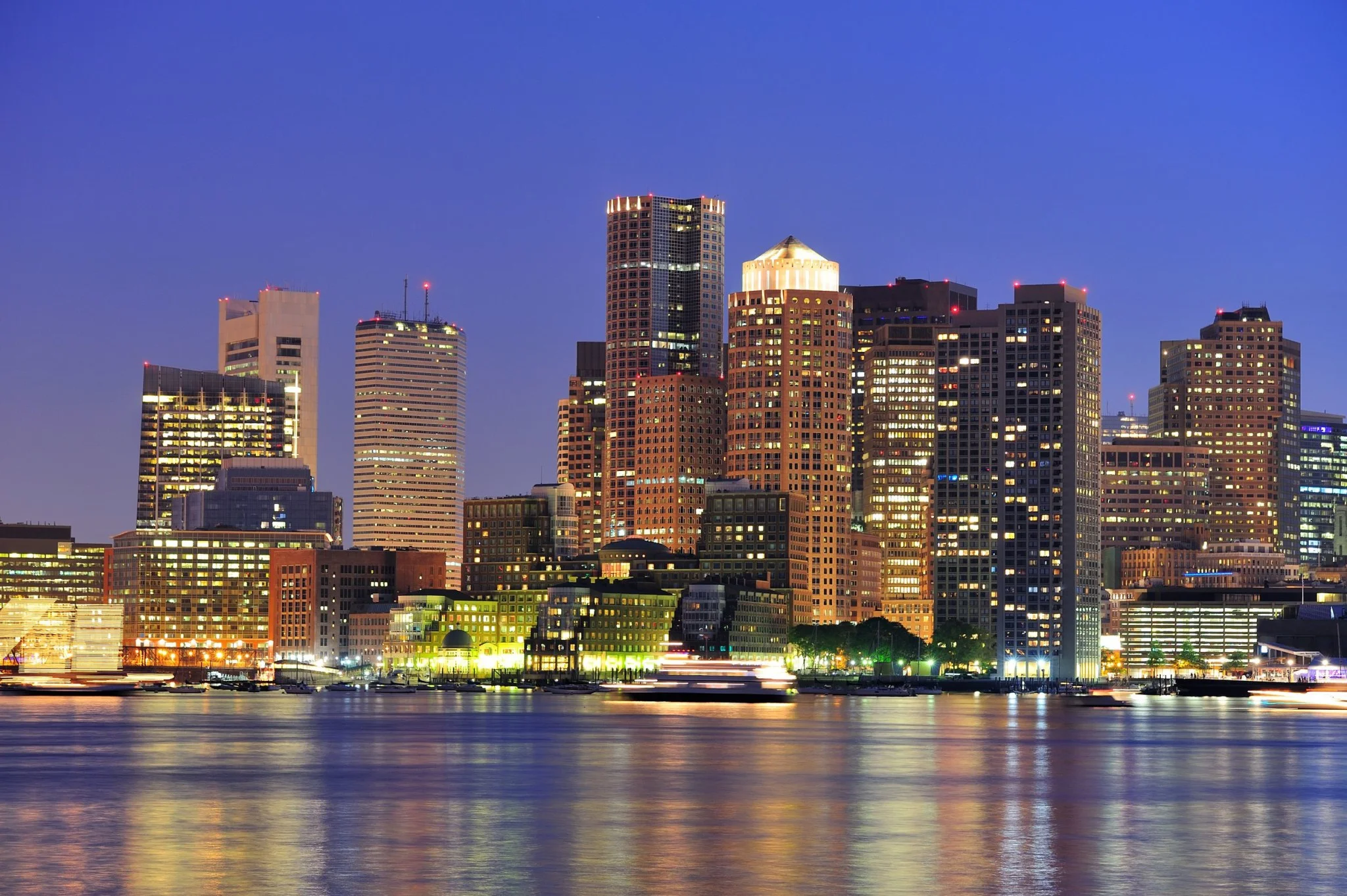 Boston Private Dinner: Hot Topics in Hiring for venture backed startups including (i) the Massachusetts Equal Pay Act and (ii) Anti-Poaching Agreements and Wage Fixing
