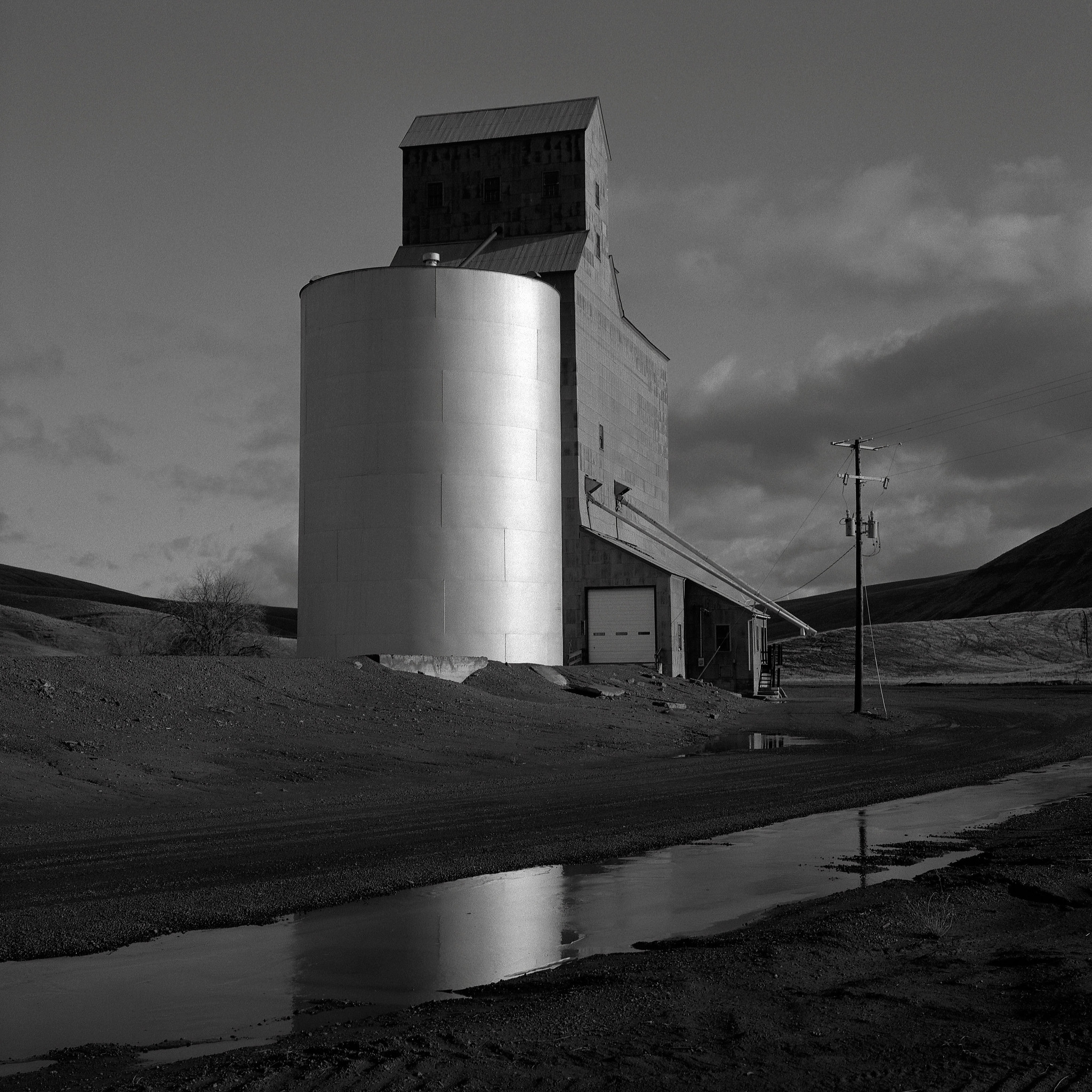 Grain Elevator, near Dayton