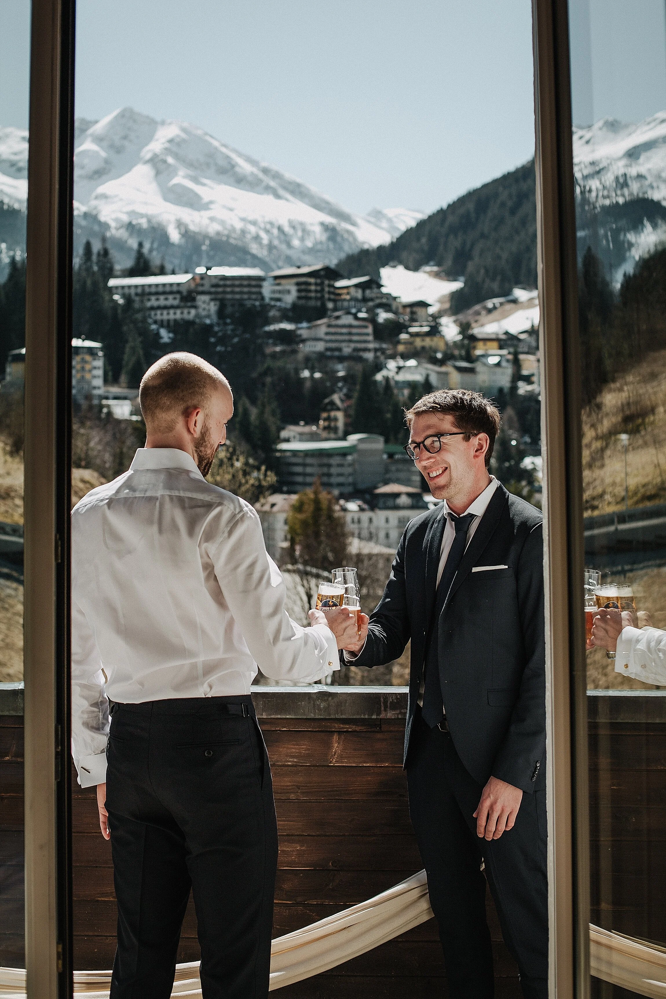 modern wedding documentation