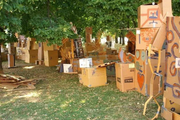 Cardboard Kingdom!