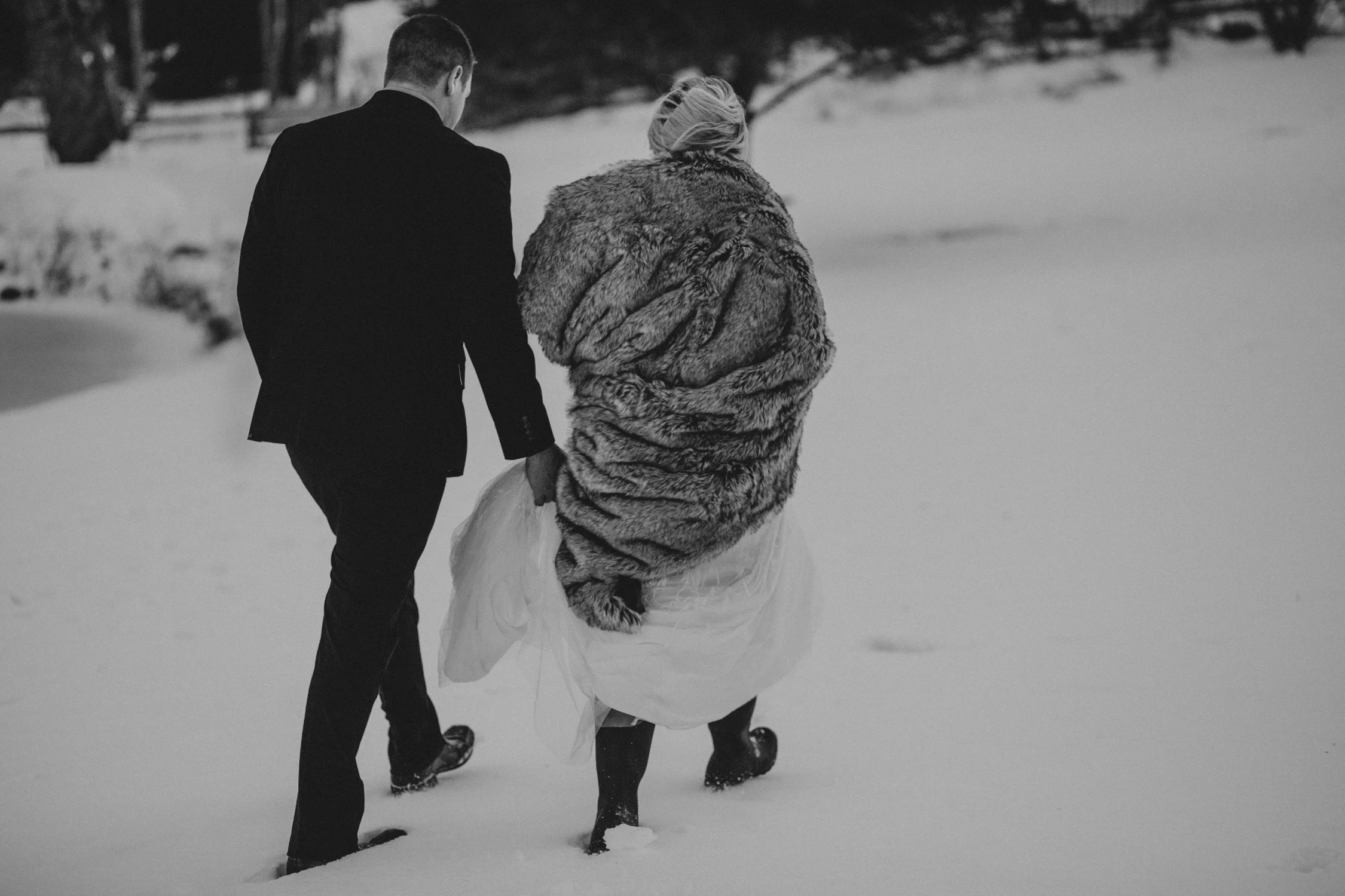 mnd_farm_winter_wedding_041.jpg