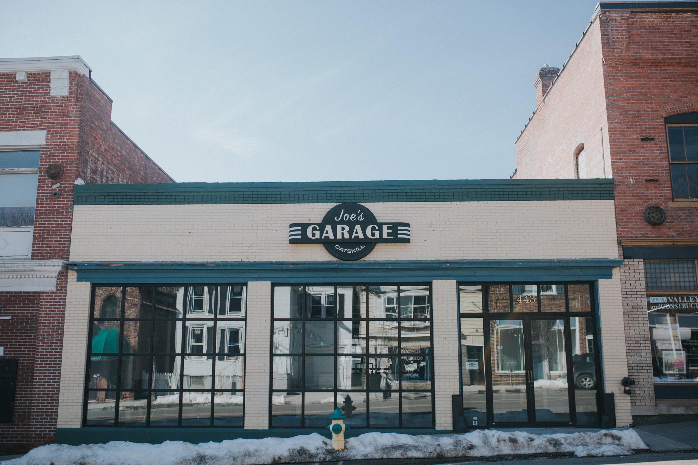 joes_garage_wedding_065.jpg