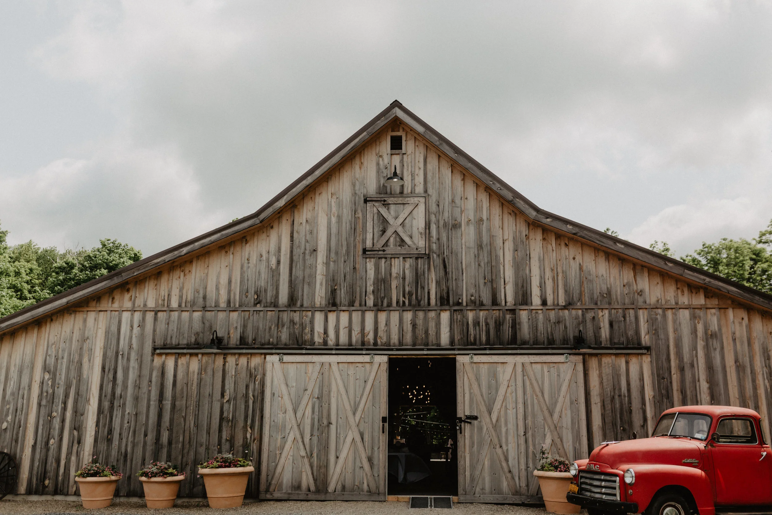 greywacke-meadows-wedding_001.jpg