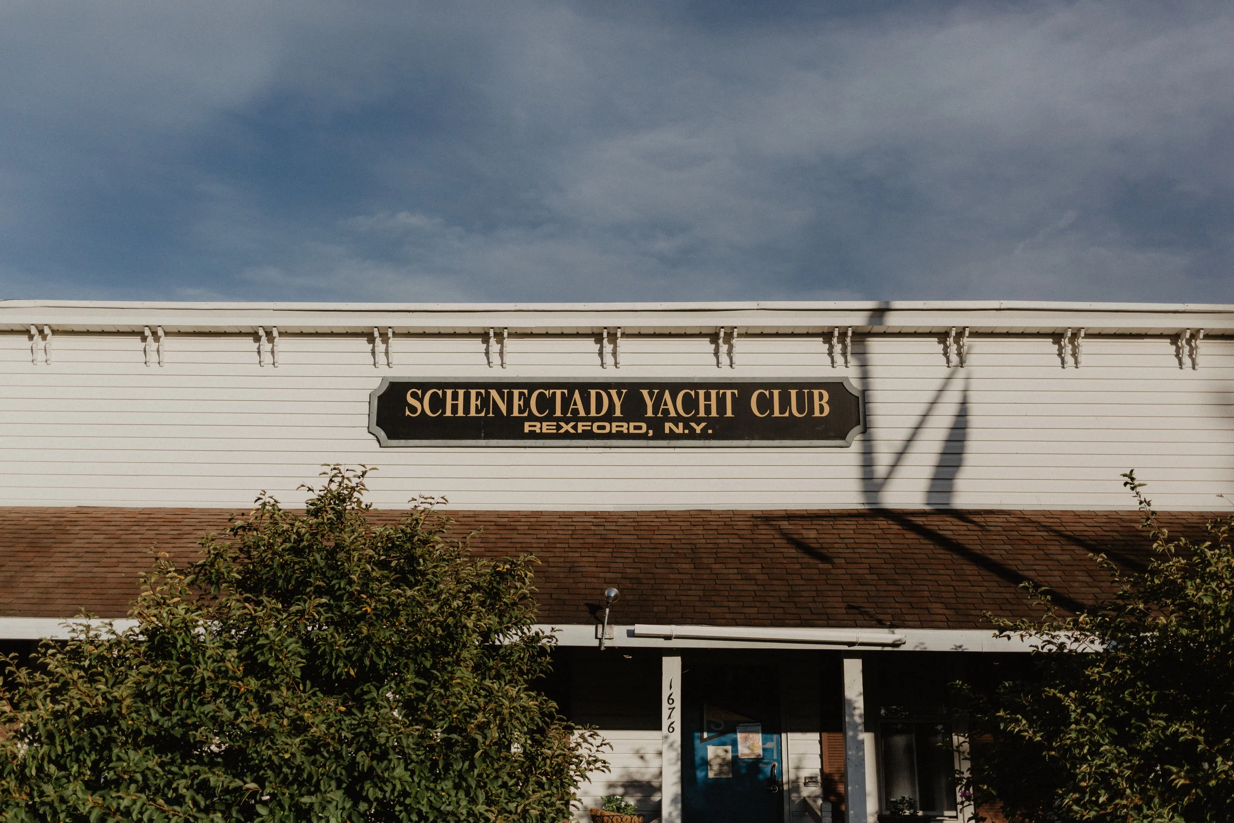 schenectady-yacht-club-engagement-2.jpg