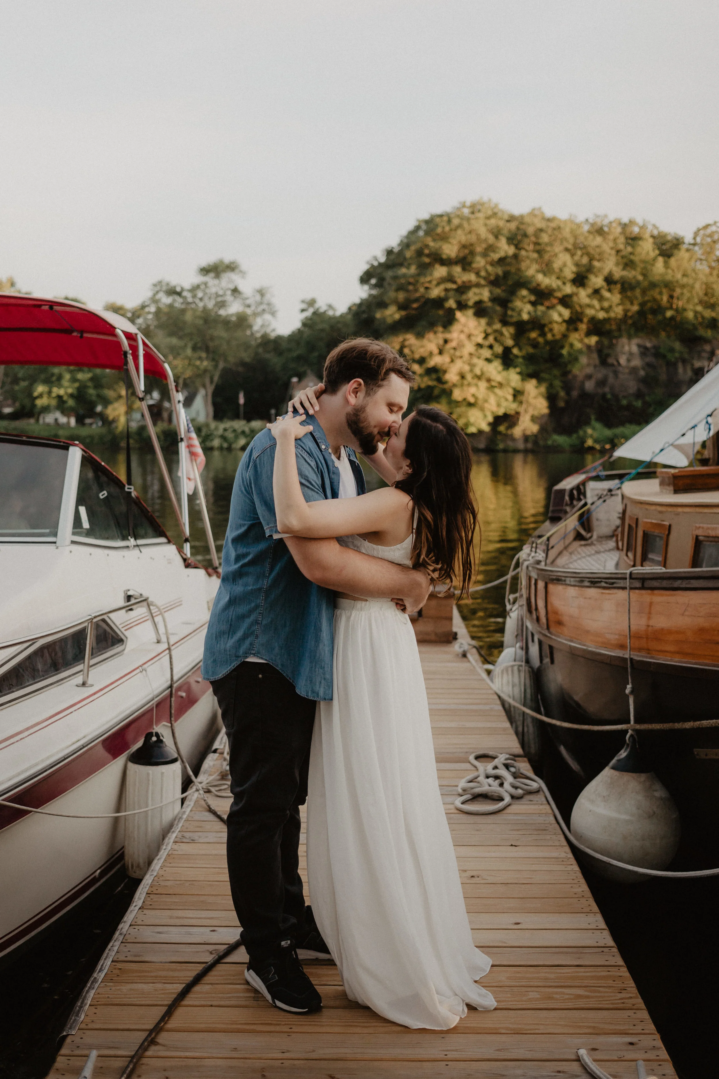schenectady-yacht-club-engagement-18.jpg