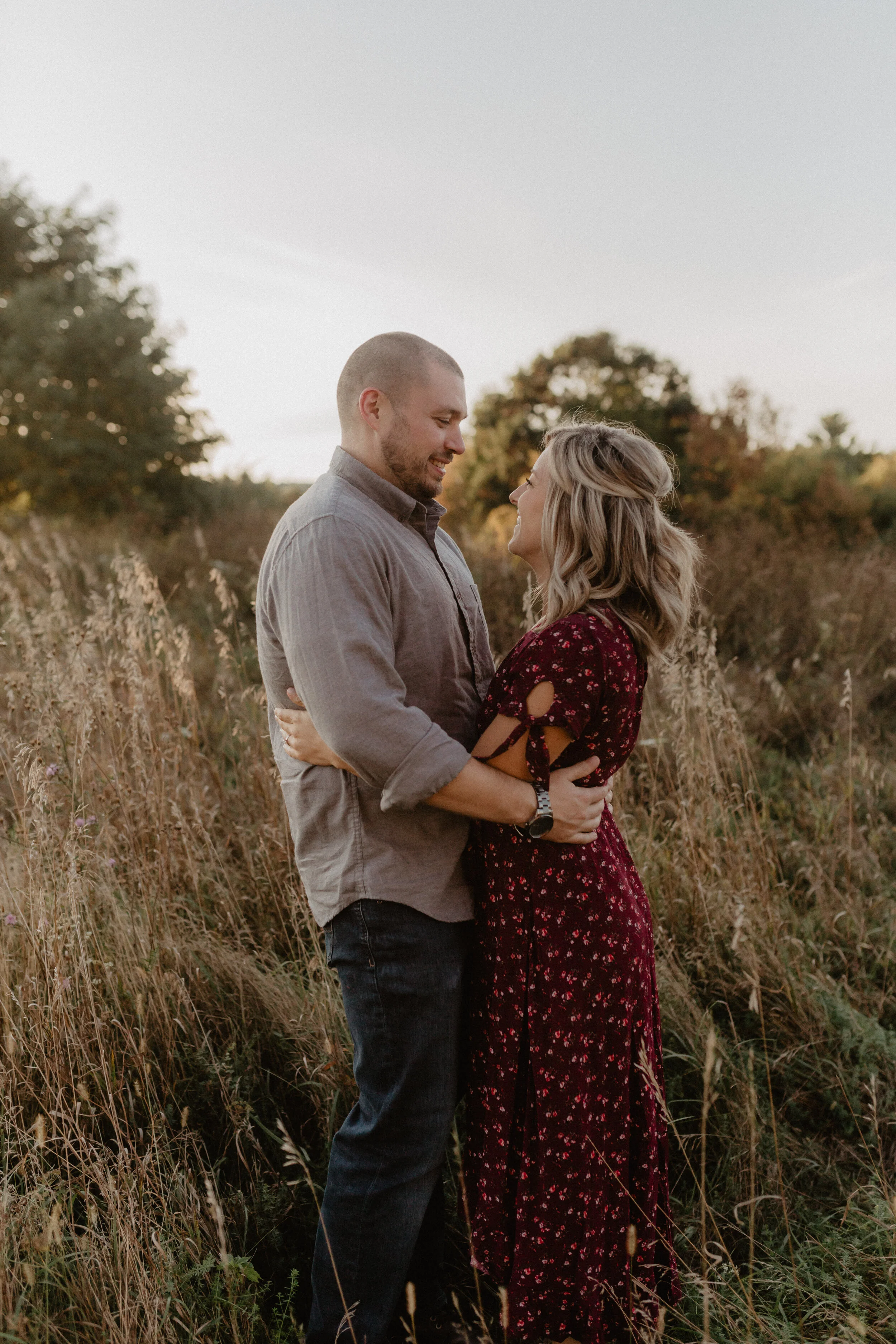 golden-hour-engagement-session005.jpg