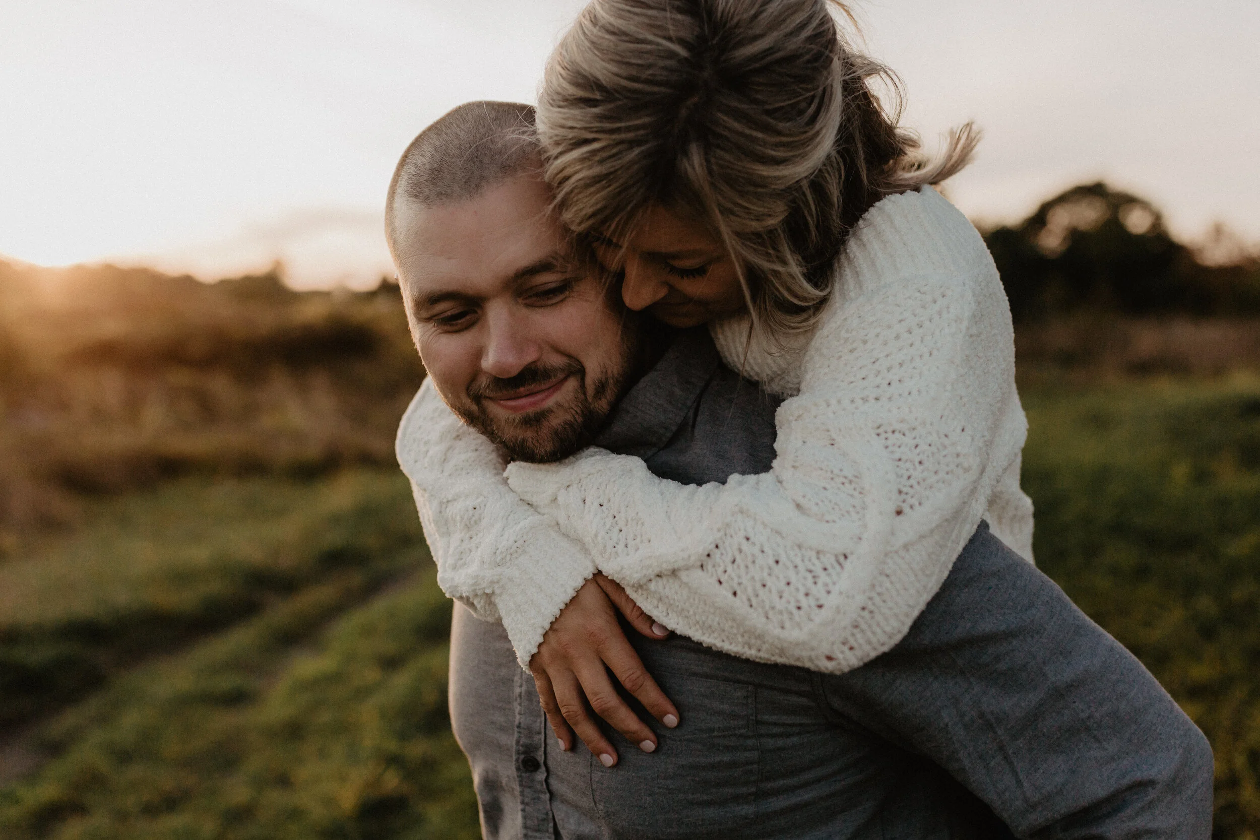 golden-hour-engagement-session030.jpg