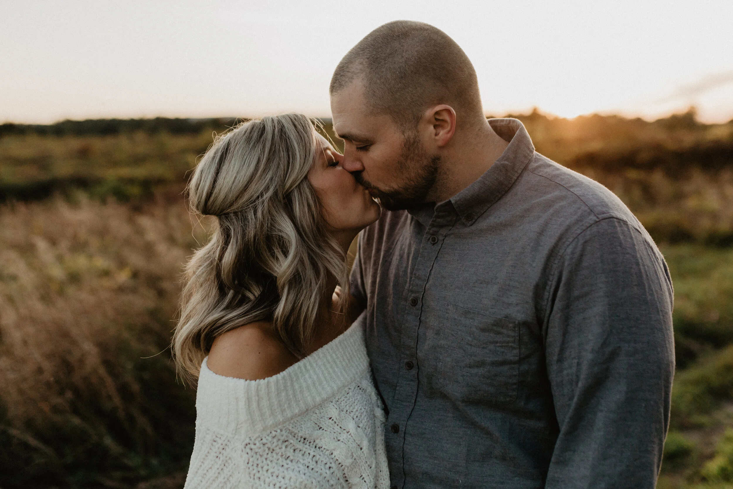 golden-hour-engagement-session035.jpg