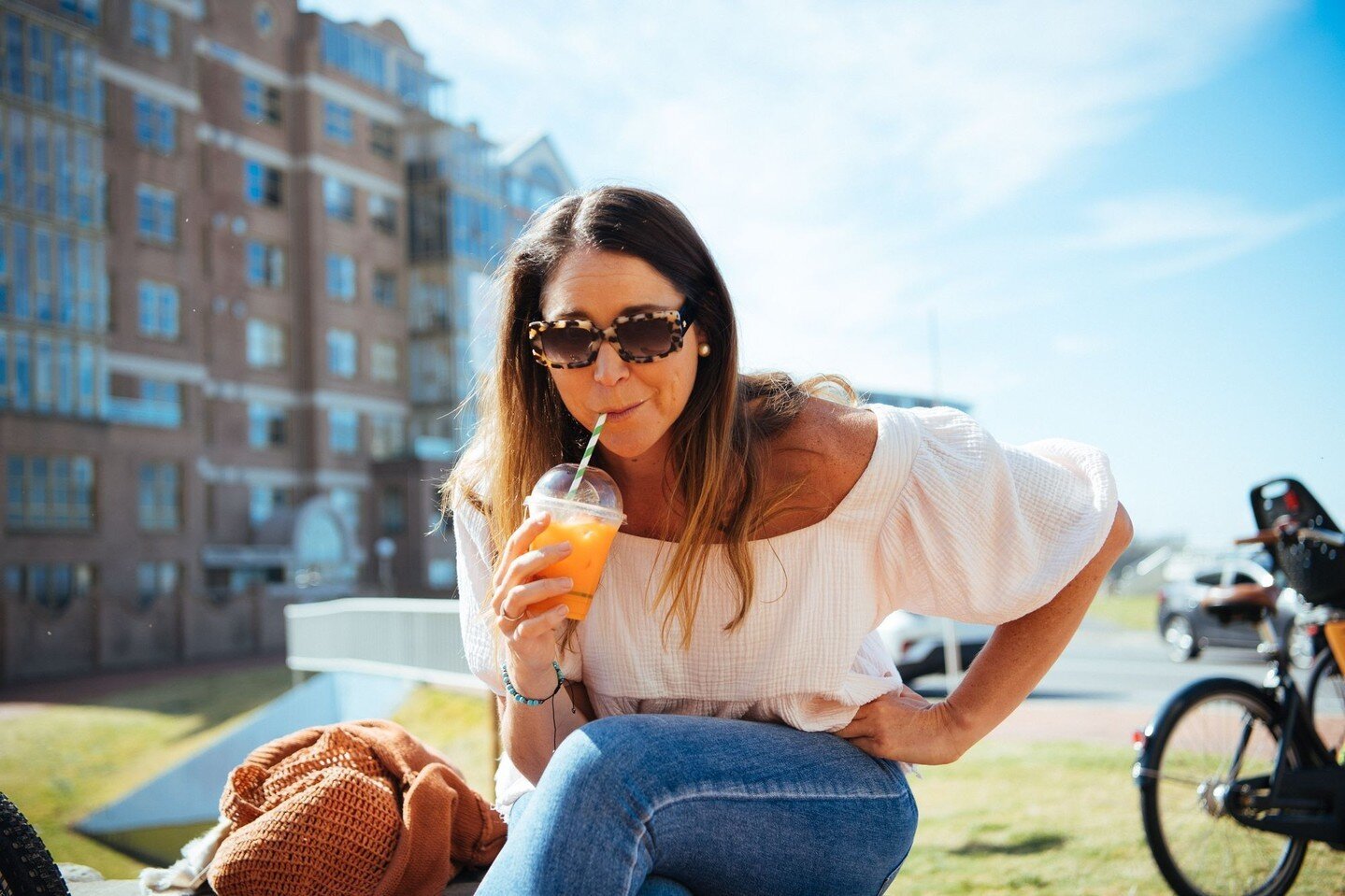 Have you tried our cold press juice?? Just so you know how far we go to get the absolute best, most beautiful local food in front of you - we source our juice from Maggie @thehonestjuice - a real life Juice Therapist people! 

That's right, not only 