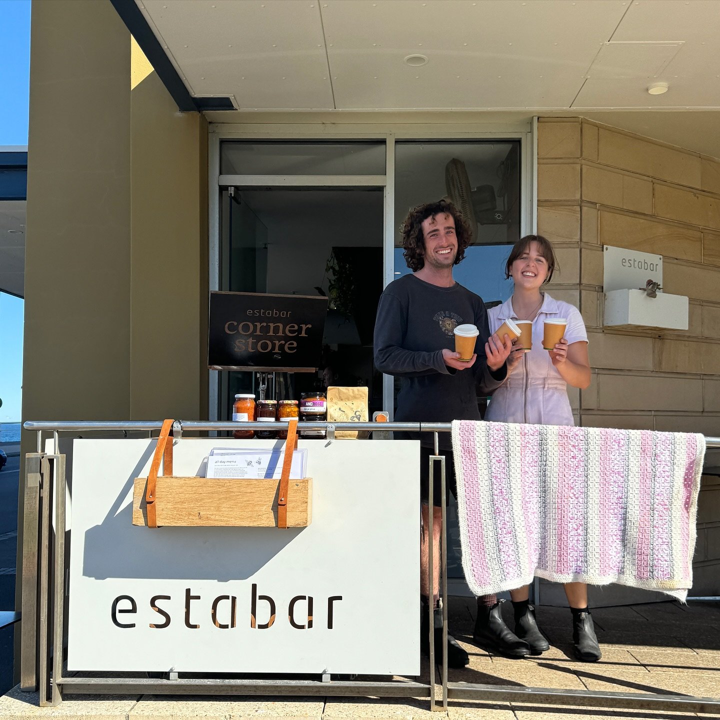 TAKEAWAY TUESDAYS

Thanks to the recent warm weather we are BACK!! We know your Tuesdays have been tough&hellip; but as of TOMORROW you will still be able to get your Estabar fix!! We will be serving our whole drinks menu (yes that includes @thehones