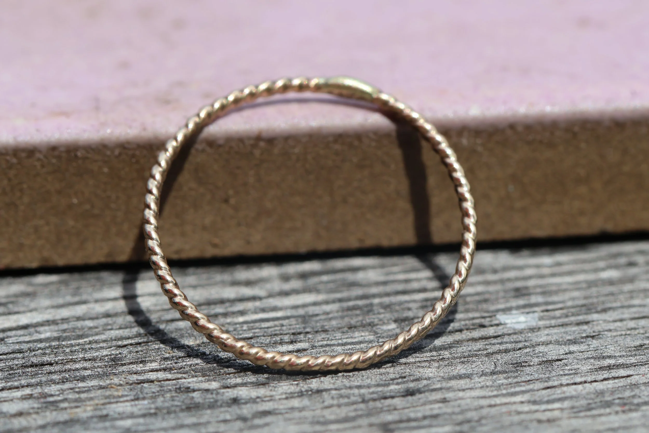 Tiny : Twist