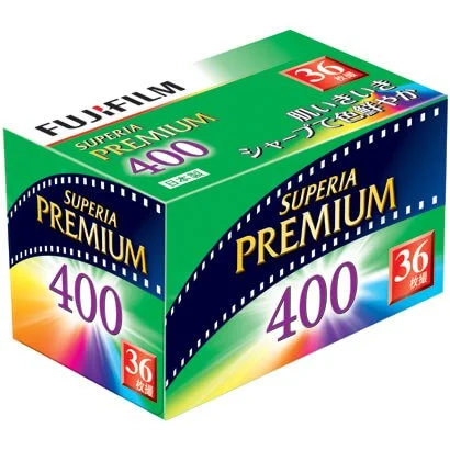Fujifilm Superia Premium 400 - 35mm - 36 exp
