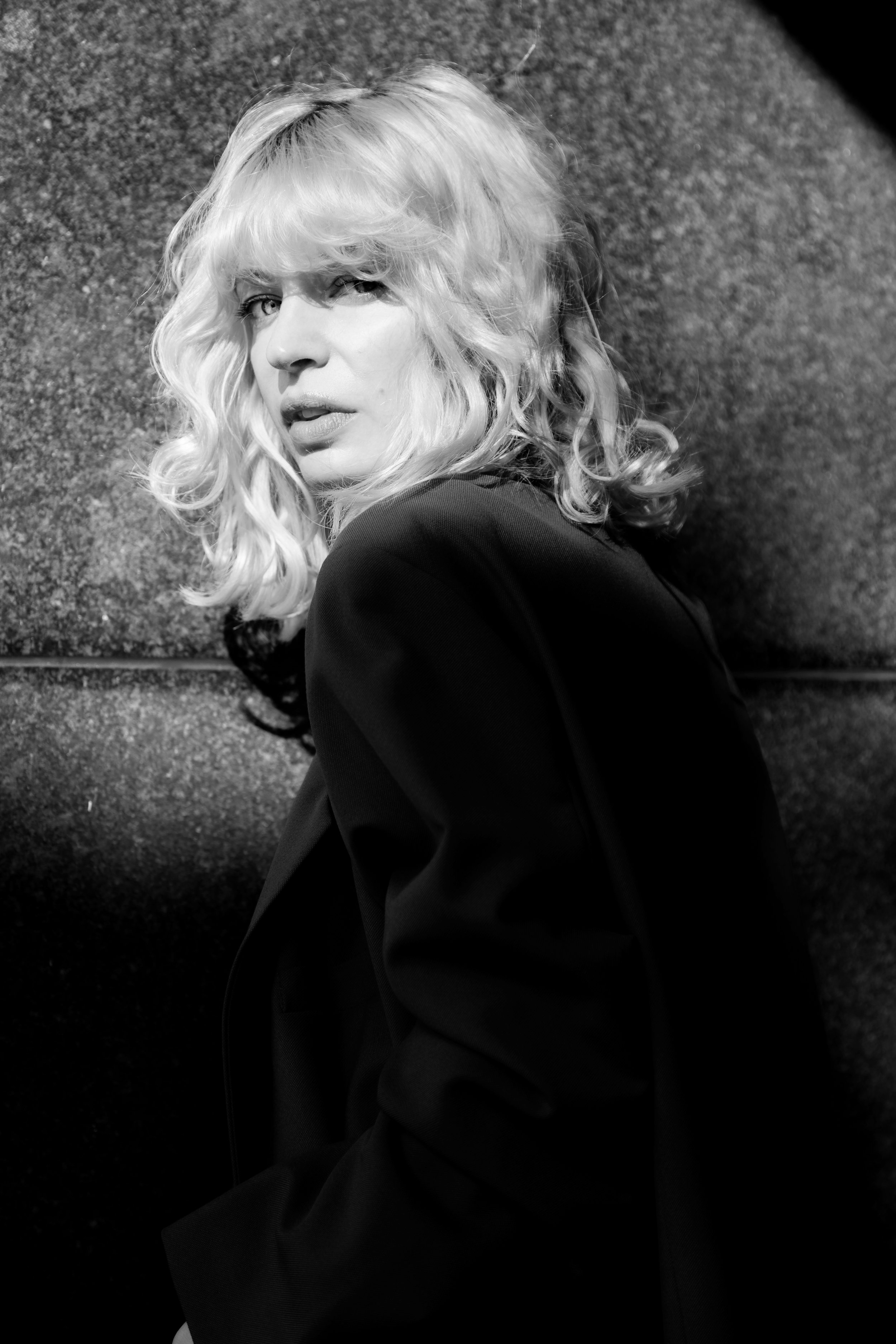 E AO4A3954-2 bw.jpg