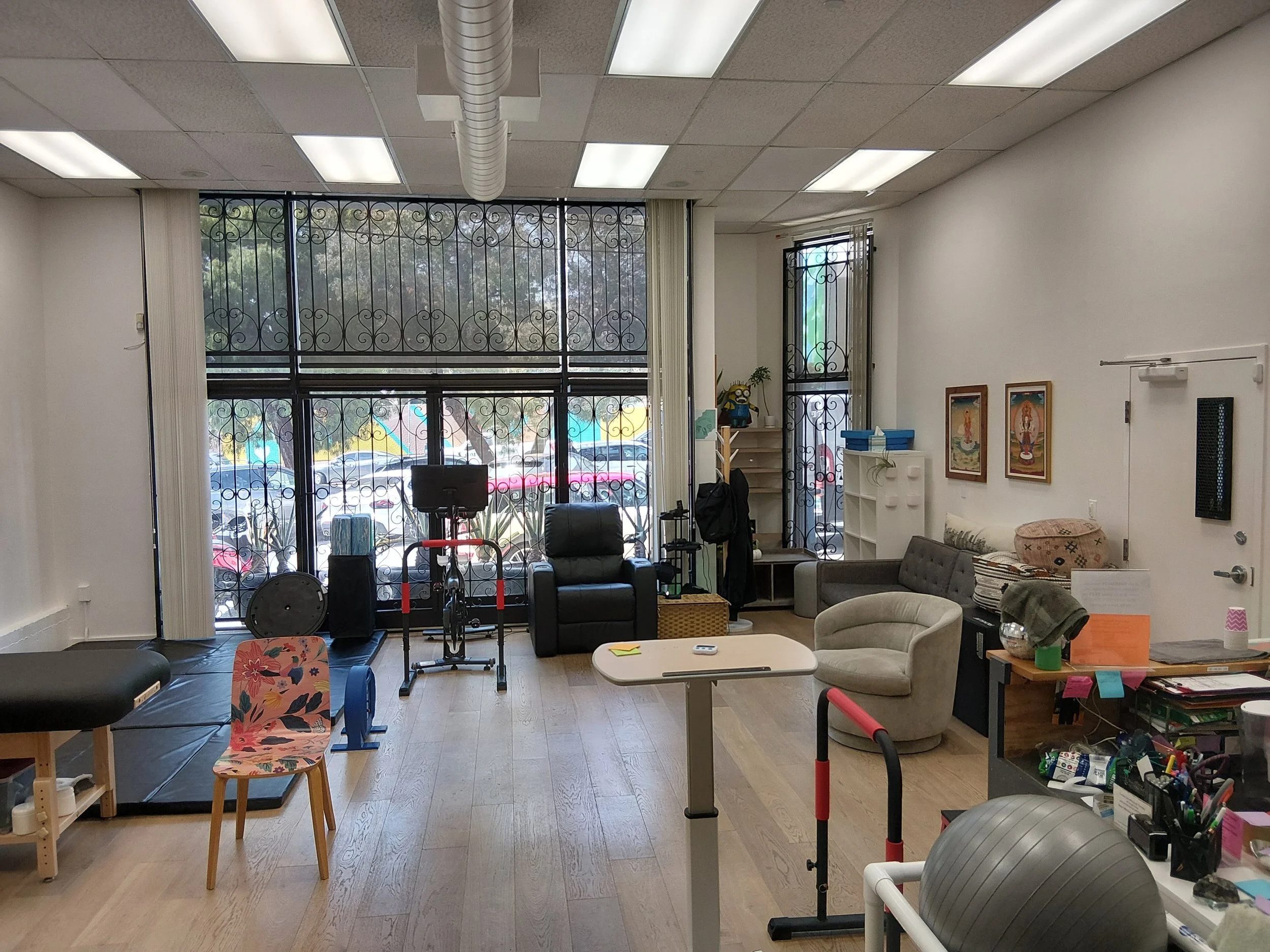 Main room 2