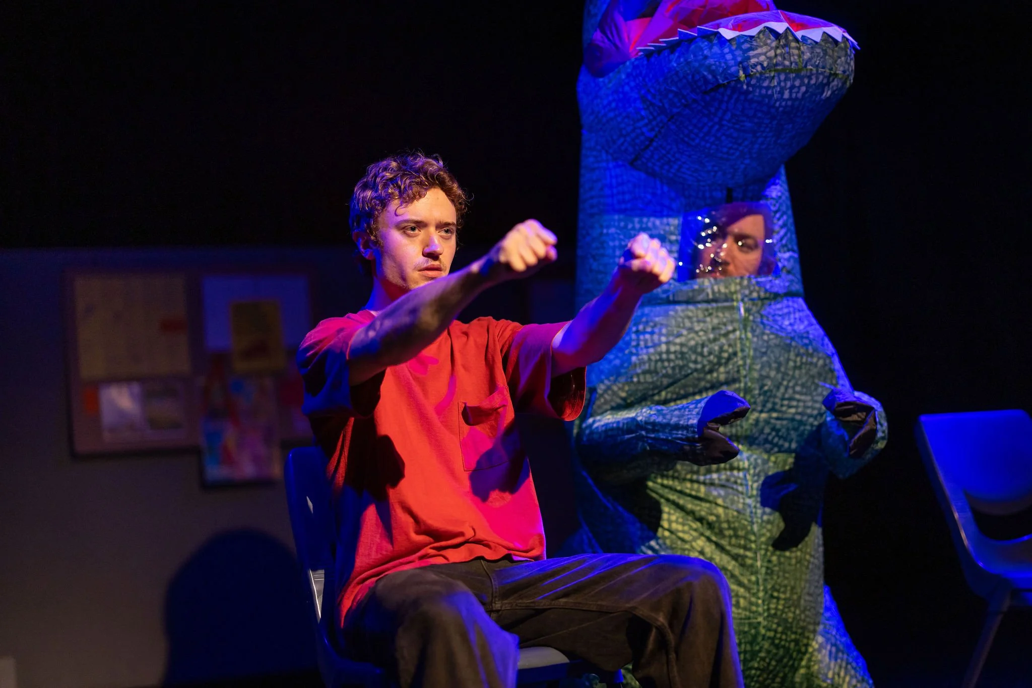 TheatreRepublic-FuturePresent2025-FullSet-PhotosbyJamois-096.jpg