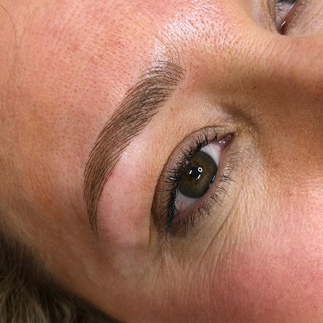 Soft lighter coloured feathering to accentuate a thinning brow, we corrected asymmetry and have these brows a new lease on life taking years of her face.