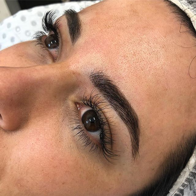 This gorgeous lady had amazing brows but they were very gappy, head over to my story to check out the before and after shots!
