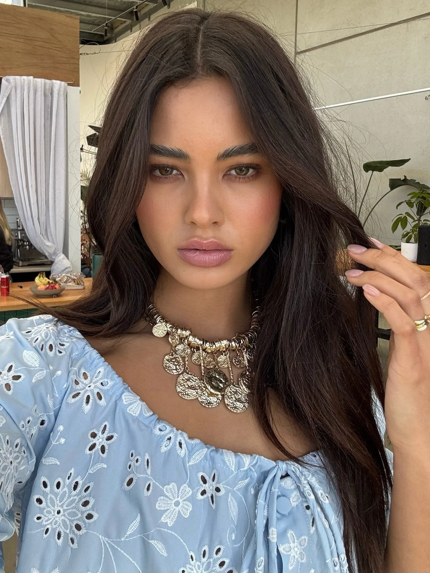 PARIS 🍒

Ha&iuml;r &amp; makeup today on this beautiful girl for Aralina. 

@parisbishop__ 
@simonuptonpics 
@markcoombescreative 
@fleurwood_styling 
@aralinastore 
@feast.studios 
@_tara.l.skene_ 

#geelongmakeupartist #makeupartist #makeupartistg