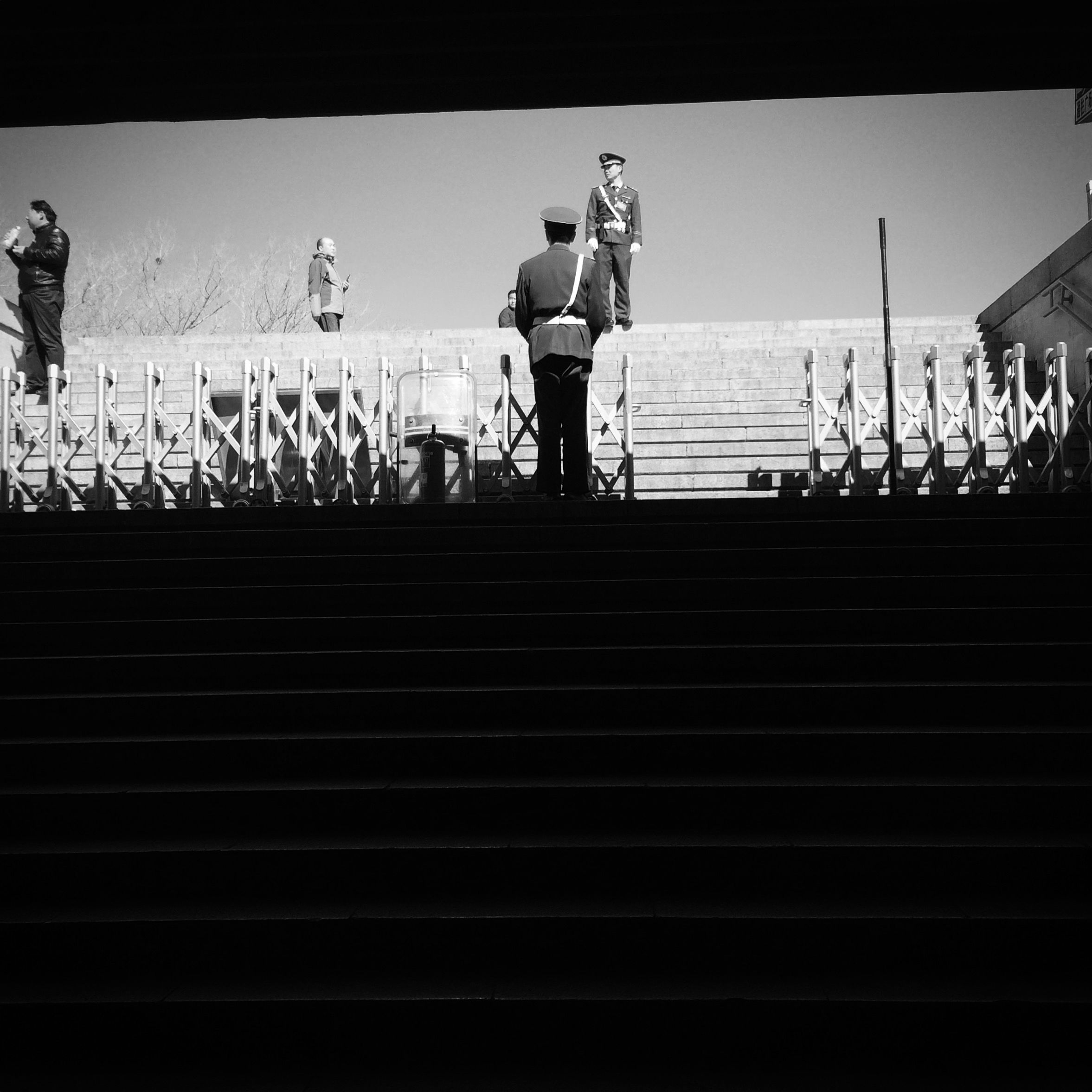 京人 － 25c - Guard Duty (Beijing, 2016).JPG