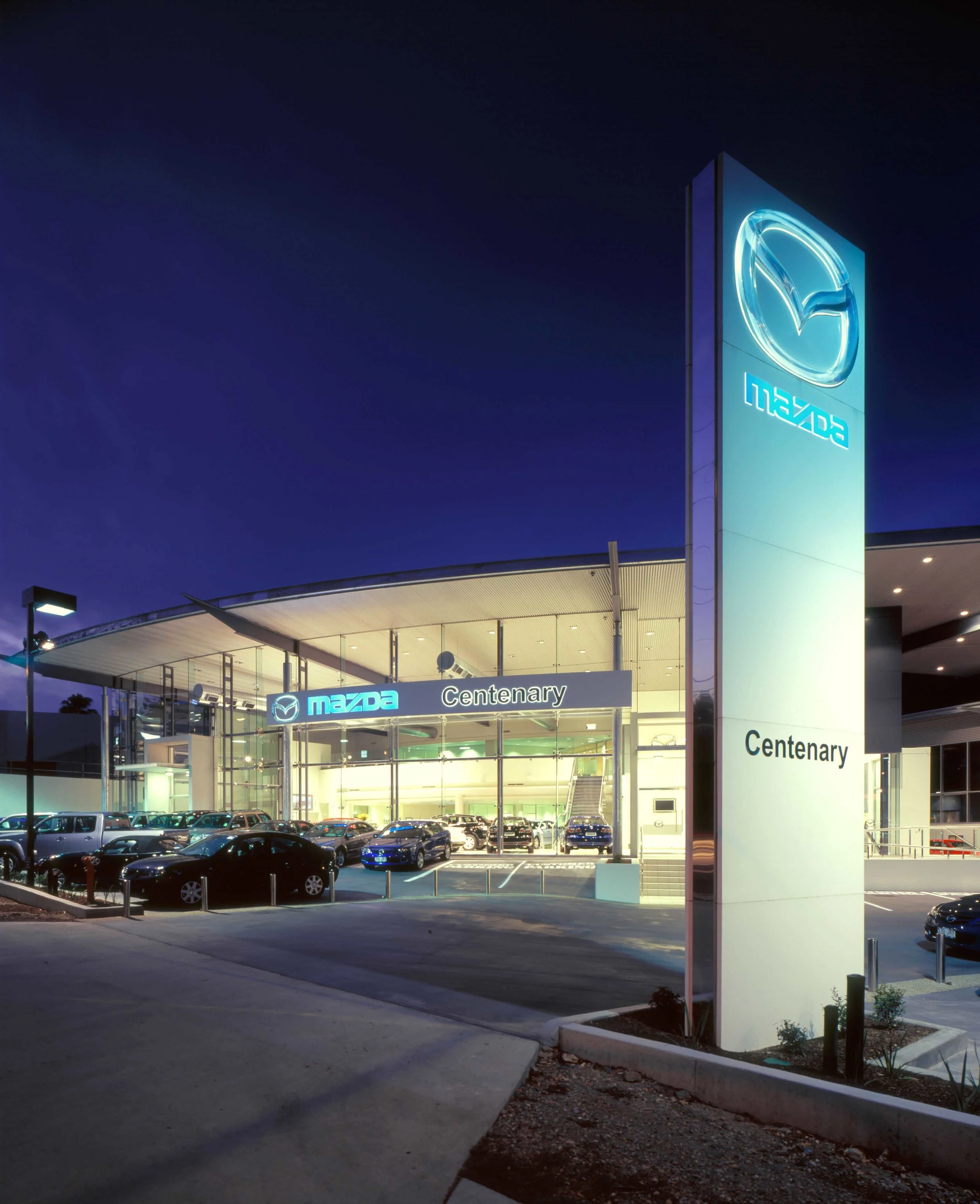 Mazda Showroom_021.jpg