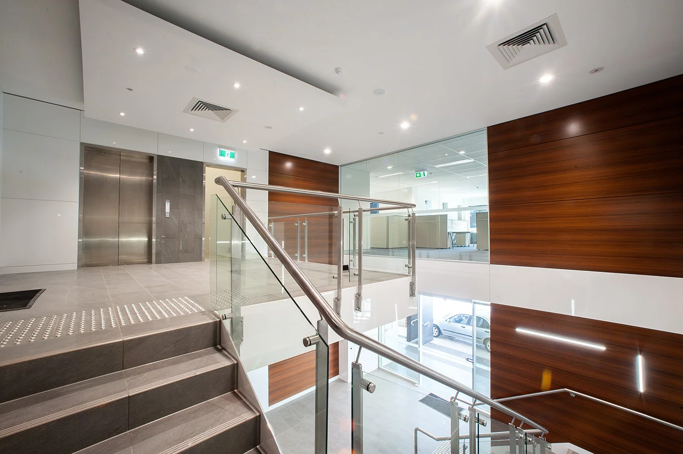 51McKechnie-115.jpg