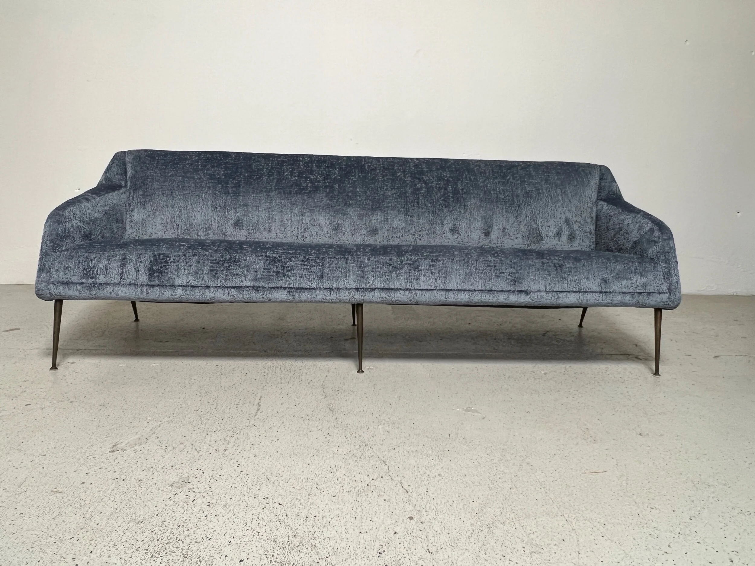 82DB3AFB-00DF-420F-8D99-97A9F429D92A