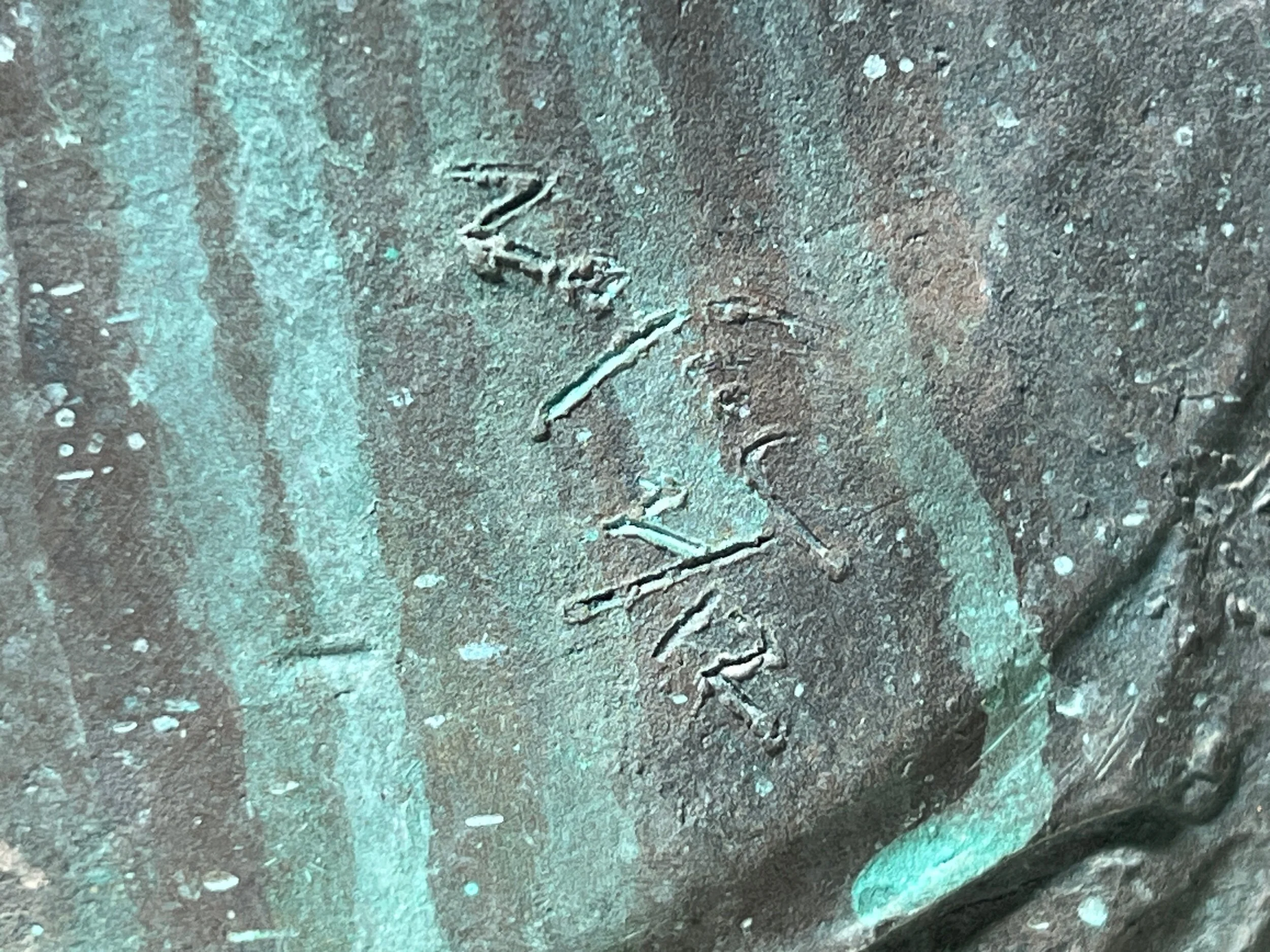 D7102C00-741A-4D93-83B5-CAC157E8A8C9