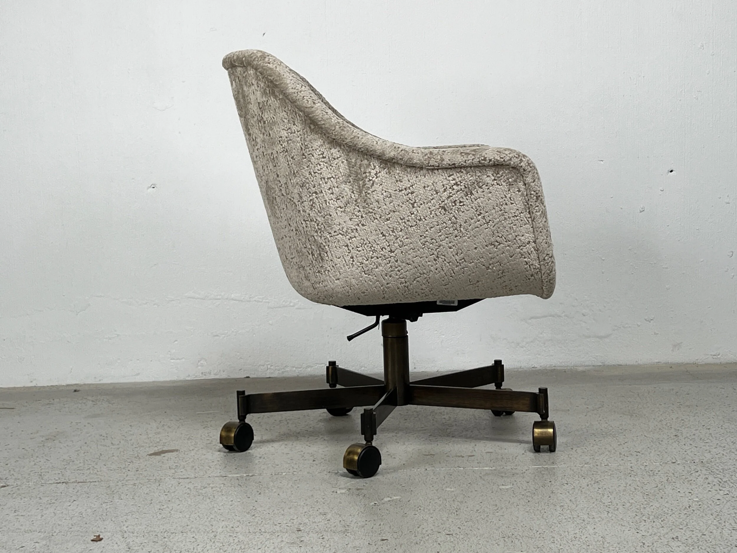 4D5128E4-C2D7-4400-A0FD-9C41994C65E8