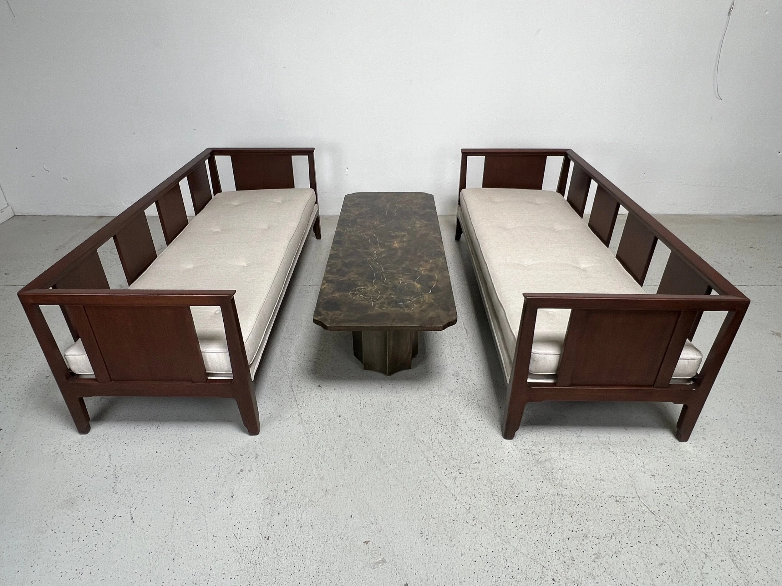 3C2F7AC5-D716-4DBD-93FA-B73E31BCD11D