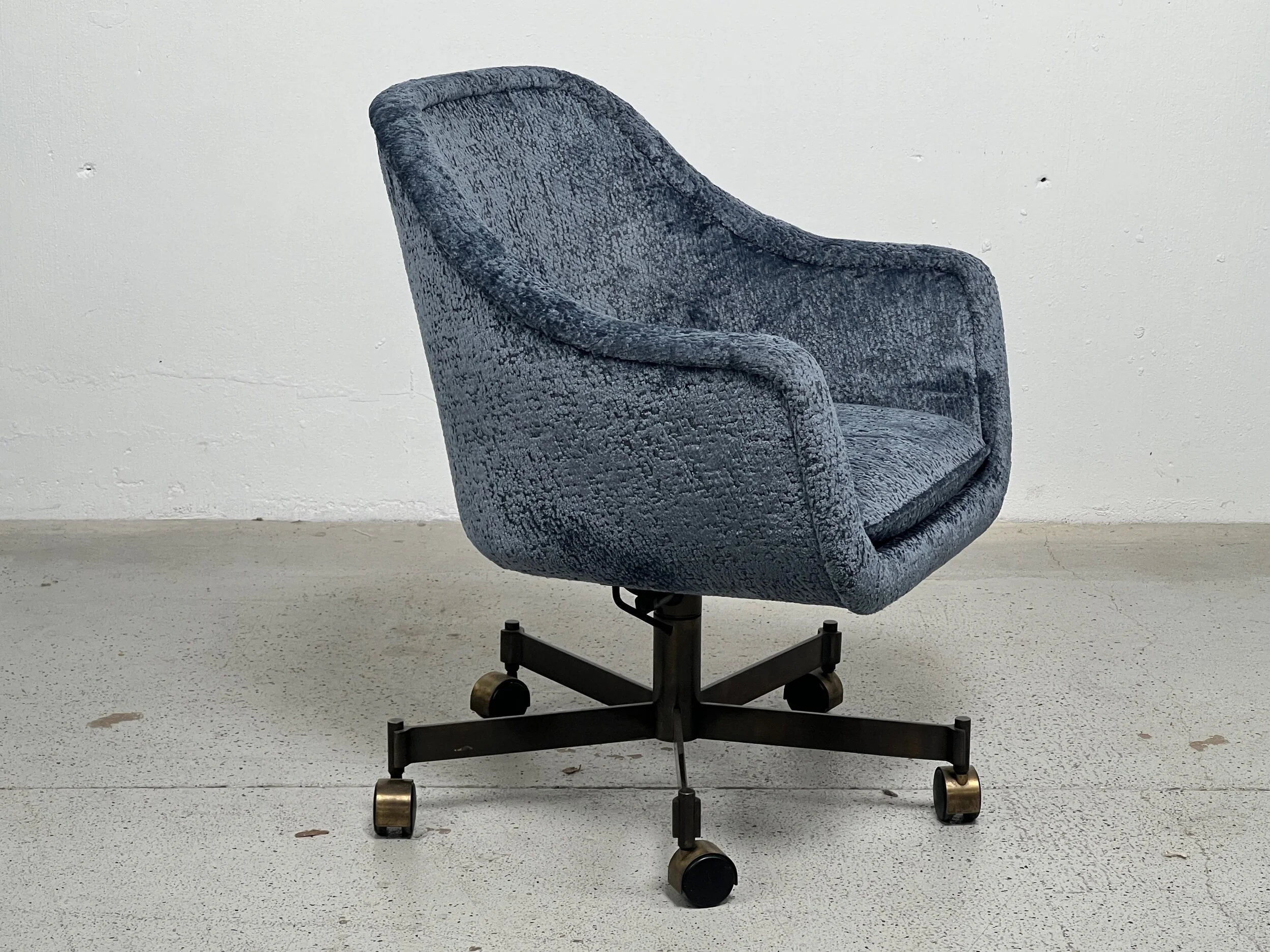 32A9976F-B386-4FA5-8A7D-A71B3AE81C9A