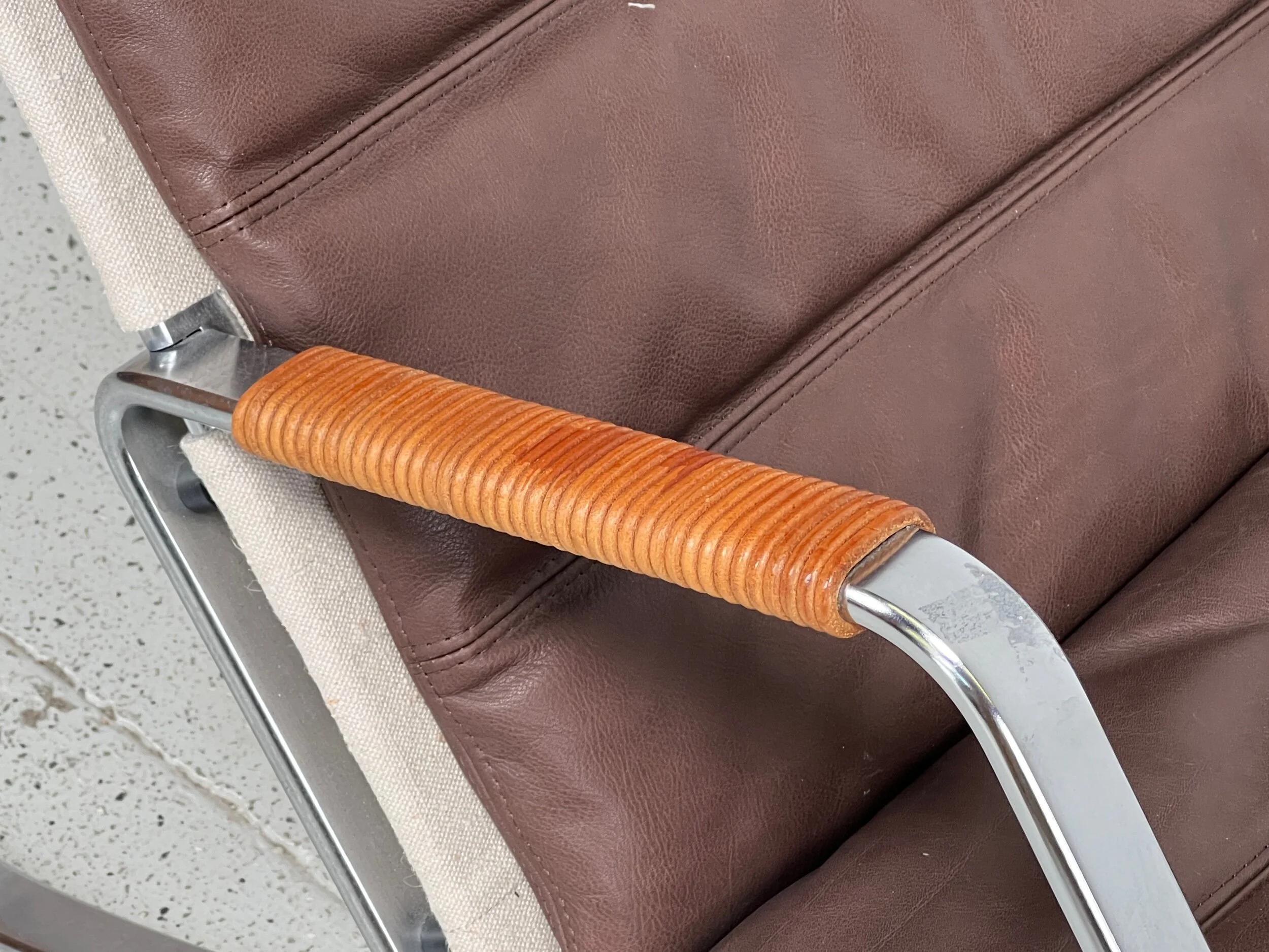 1463AC02-E766-4146-AA12-5442C846DB54