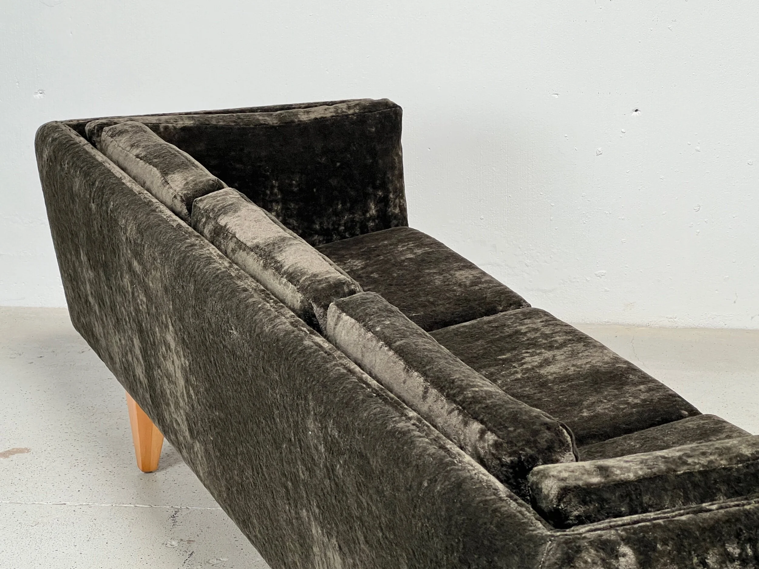 7509A0A4-CBBF-4043-AA4D-809ED3E9D892