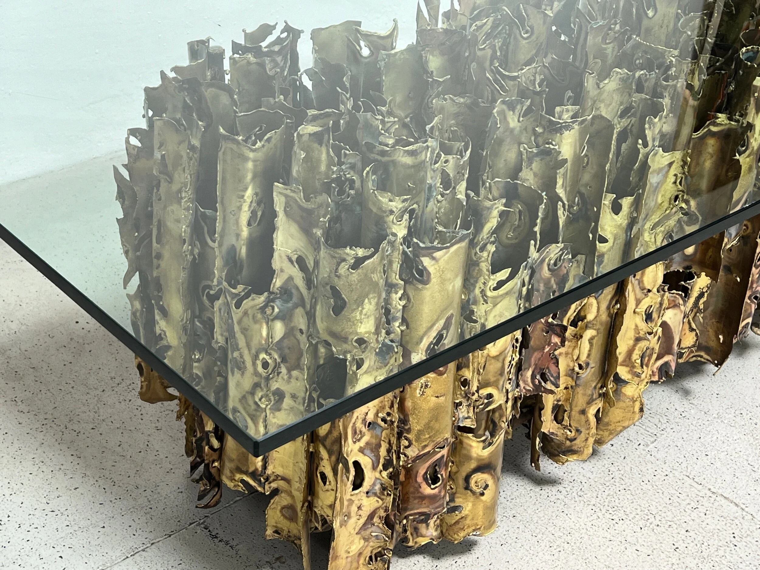 97ED3A98-D979-4099-BCAD-6C30D9F61054