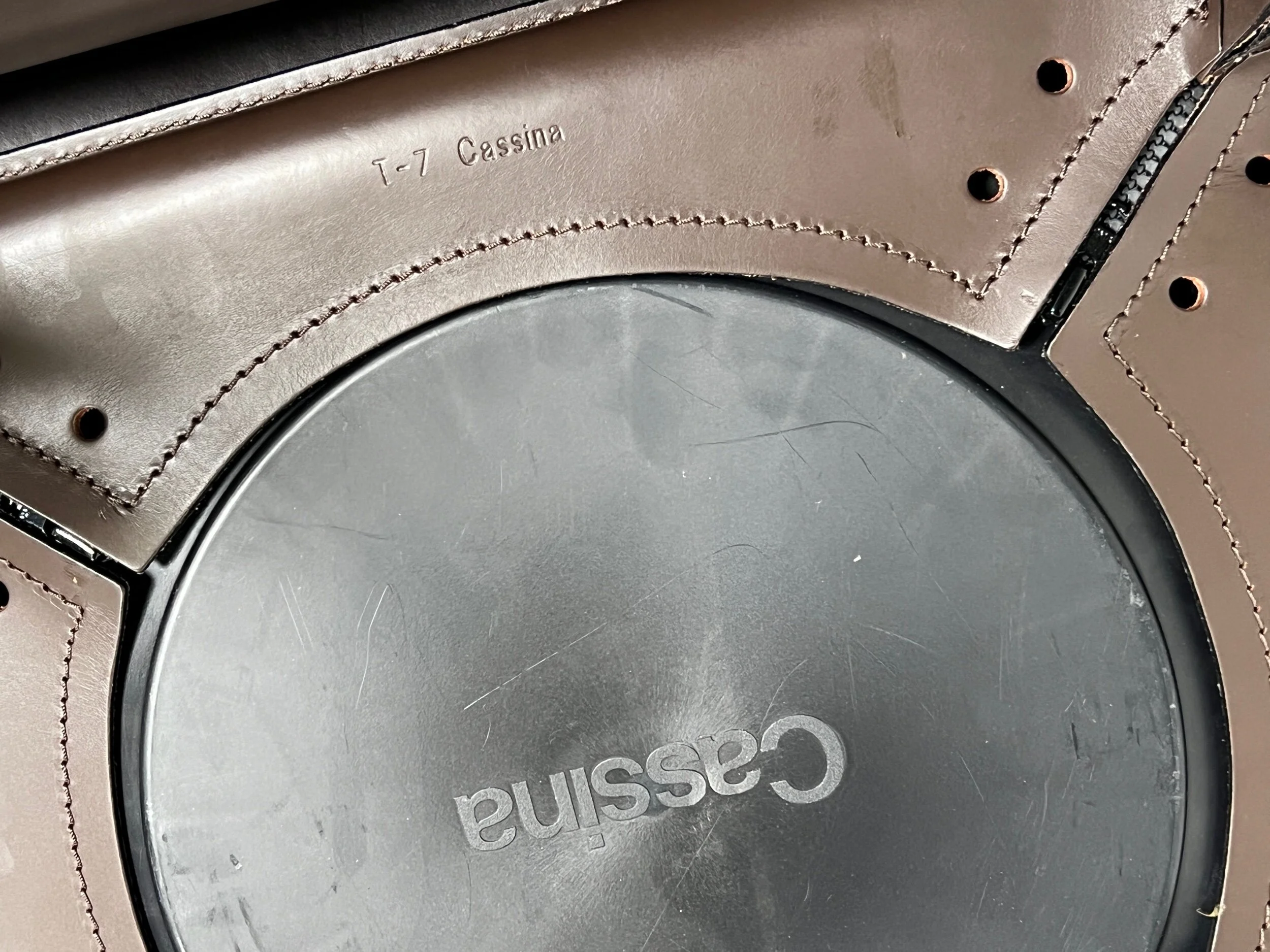 C7D09938-1D5E-4B94-A1DC-A6C4681B1121