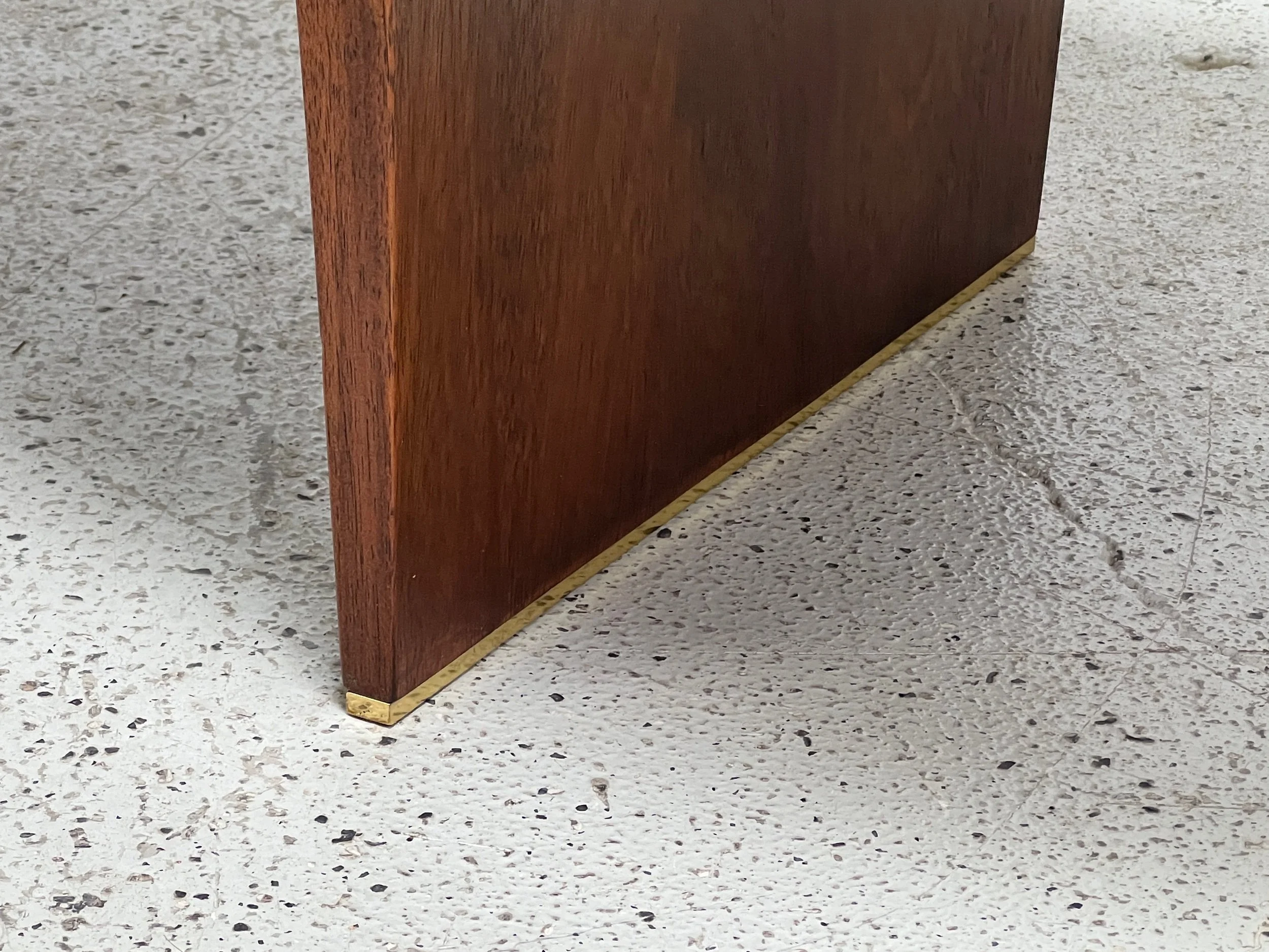 82AEA9D4-EC4C-4155-8533-671CDBD8B7E5