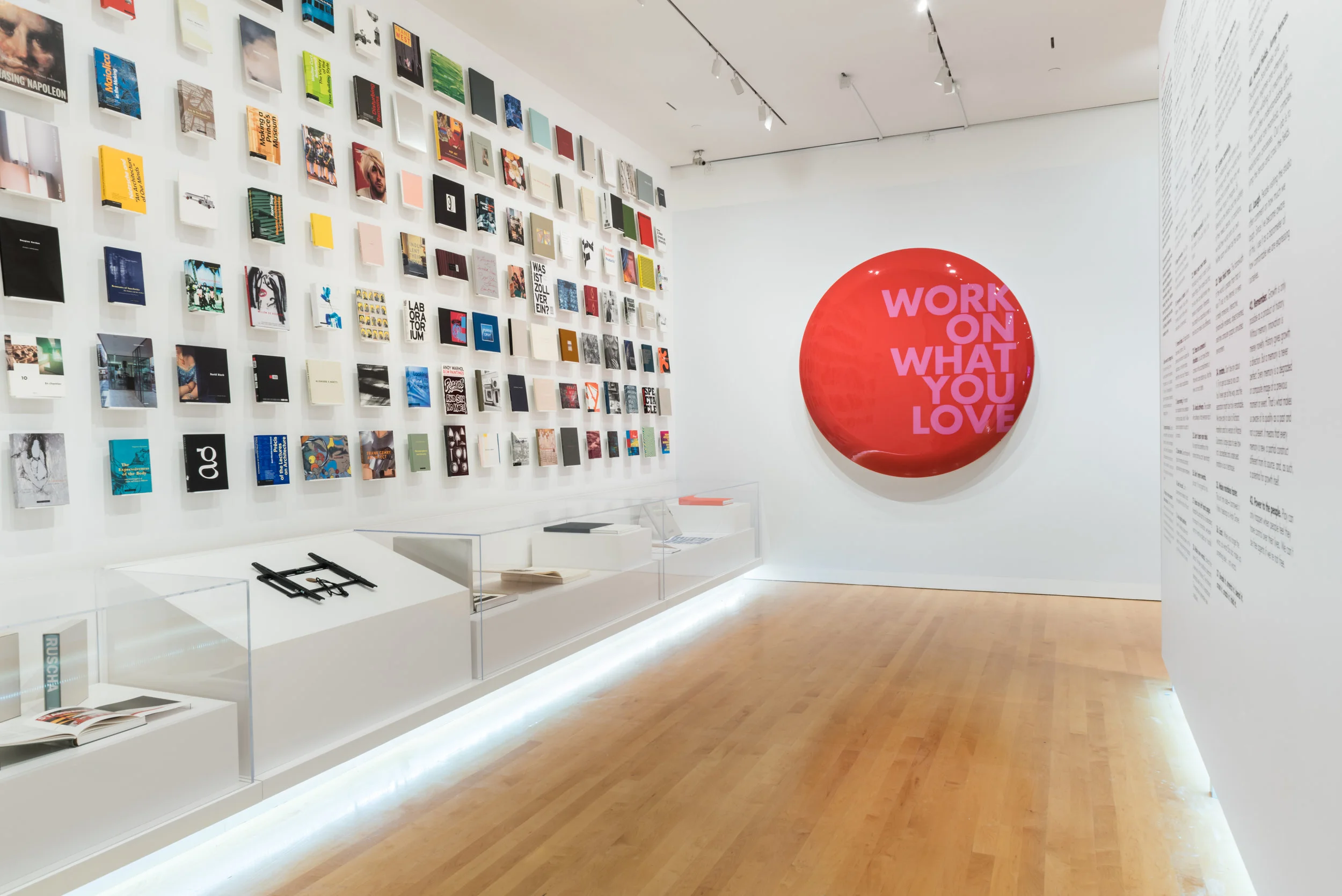 01-pma-brucemau-exhib-112015-ent-bookwall.jpg