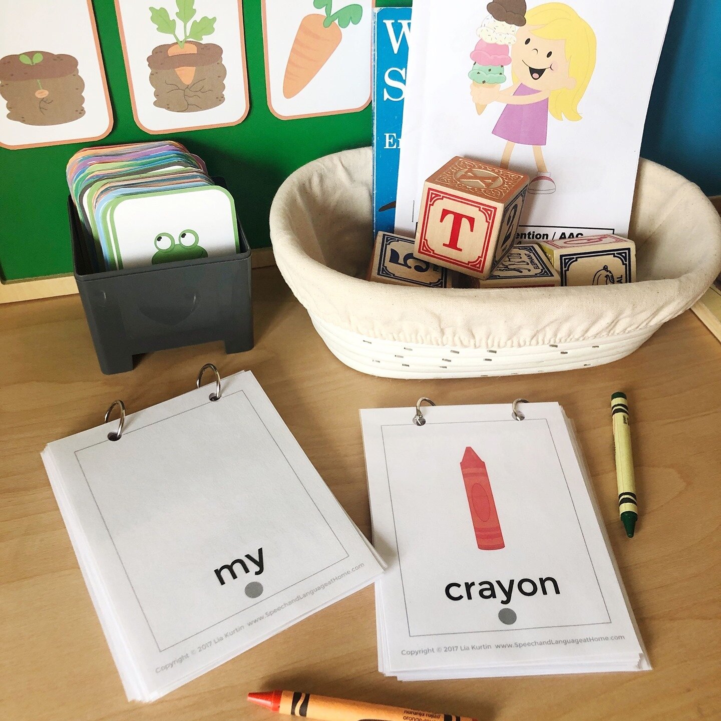 Quick tip - use visuals to help build simple phrases.⁣
⁣
Having a visual to go with your spoken words can prompt kids to add more to what they say.⁣
⁣
Use a card, or simple toy like a block,  as a place marker for each word. ⁣
⁣
Cards like these are 