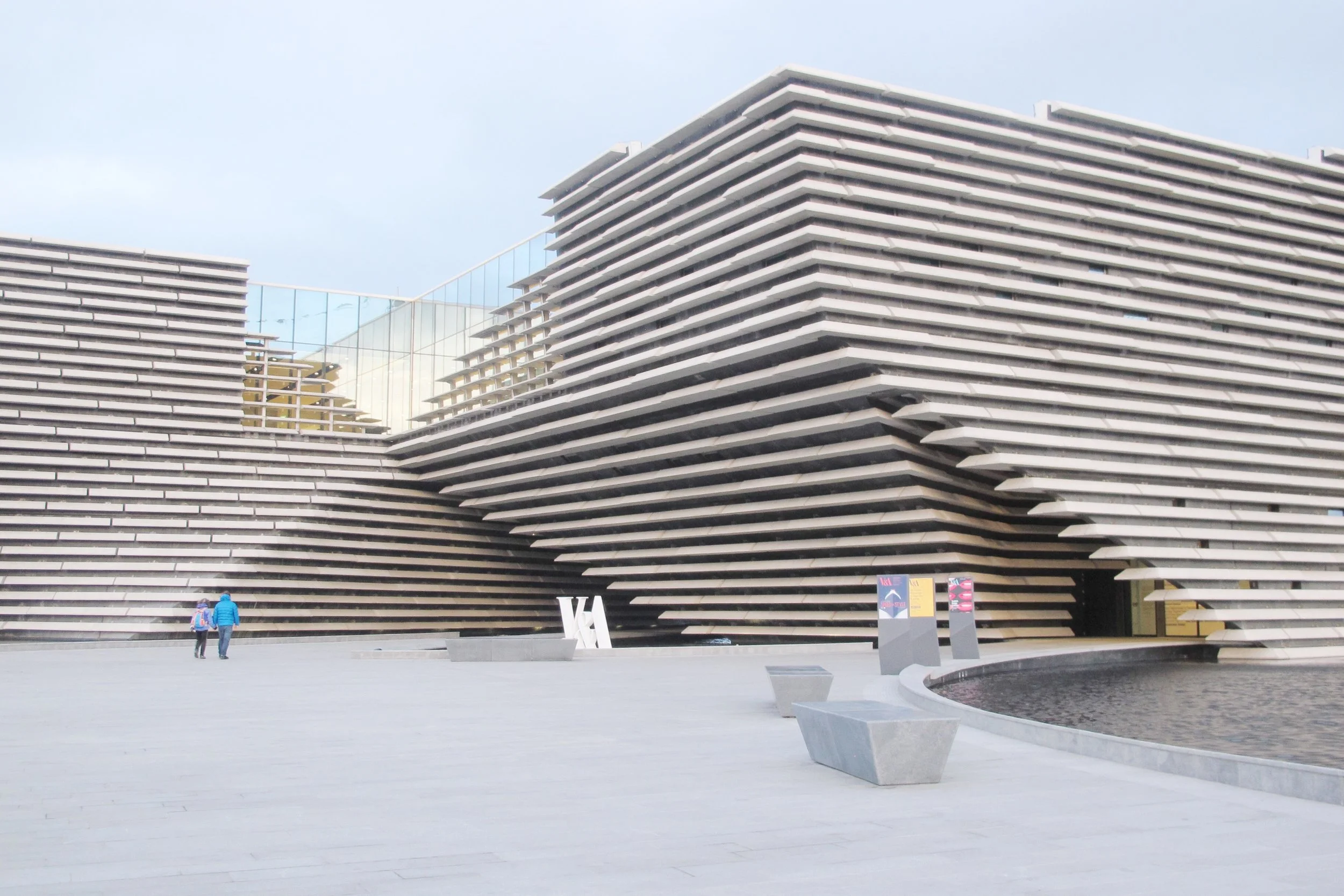 V&amp;A, Dundee