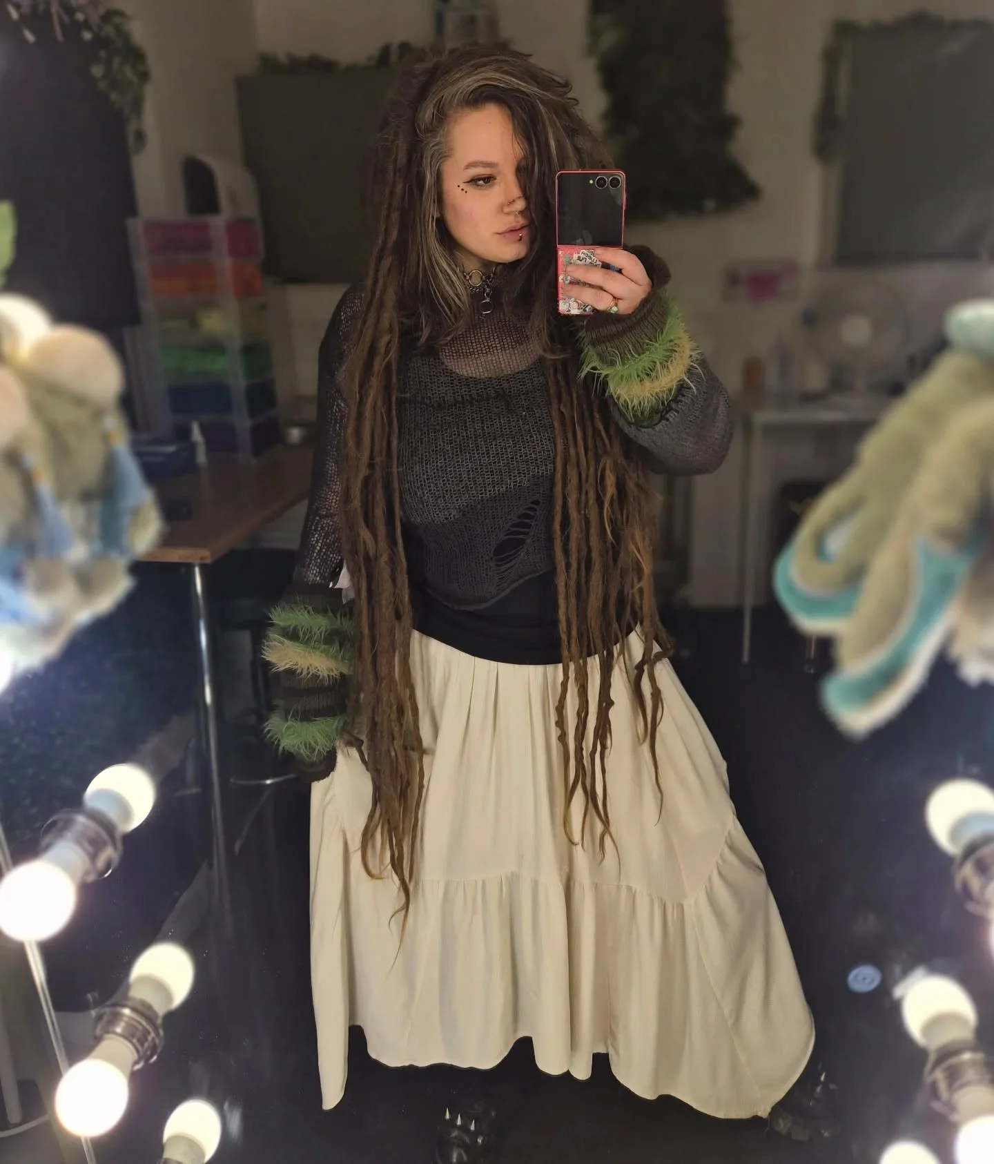 So who's coming to get pierced by me this week? Walk ins and bookings available ✨️ 😊 
Lots of pretty jewellery available 😍

@realarttattoo 
#piercing #earpiercings #piercer ##lobepiercing #comegetpierced