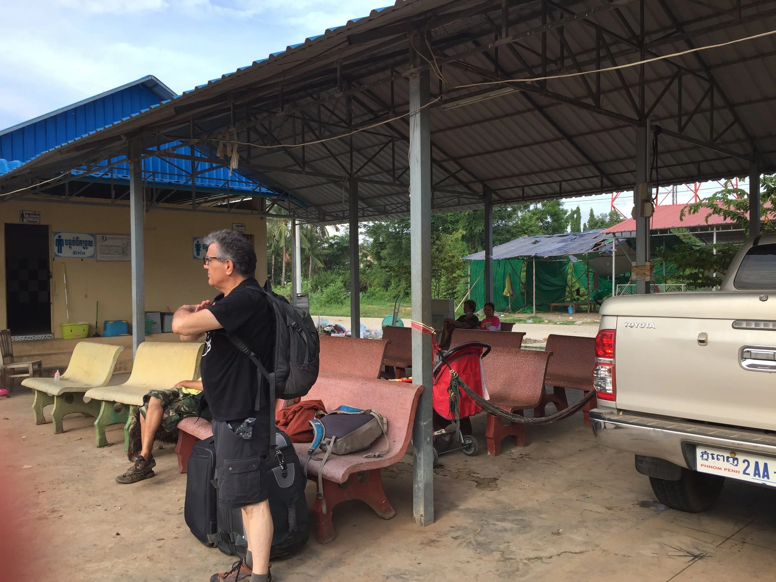 The bus station 