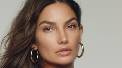 MasterCard Black Card - Lily Aldridge