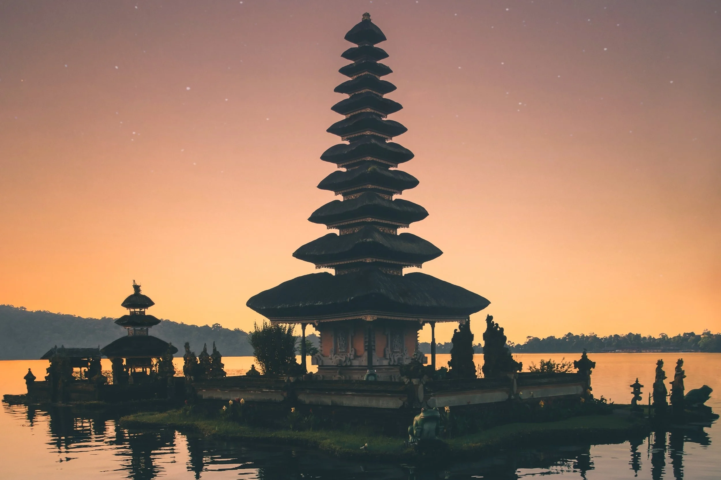 aron-visuals-ycyLUcEoalE-unsplash.jpg