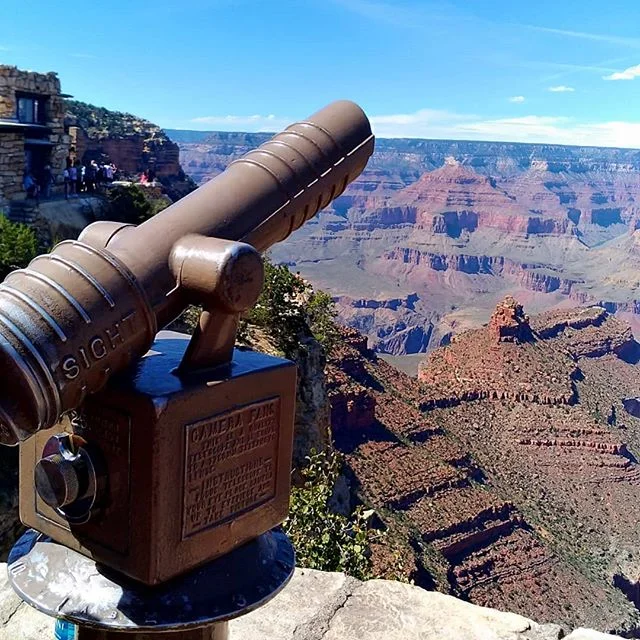 #tbt to getting a glimpse of an amazing National Park. Still itching to get to another one yet this year. What is your favorite #nationalpark and why?👇👇