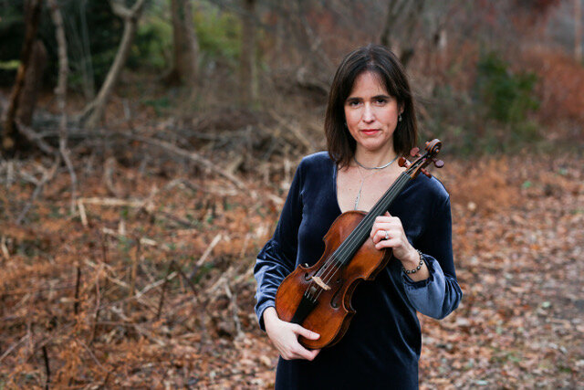 Susanna Ogata, violin