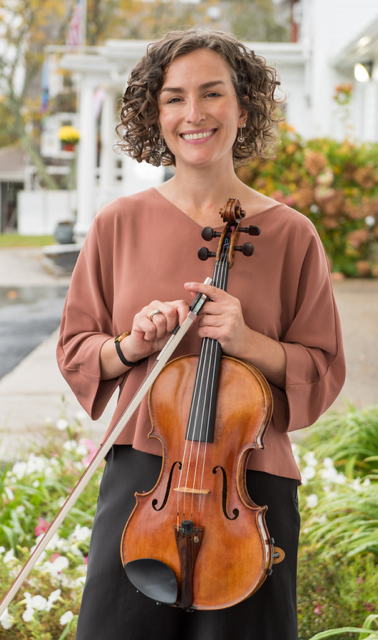 AnnaGriffis_withviola (1).png
