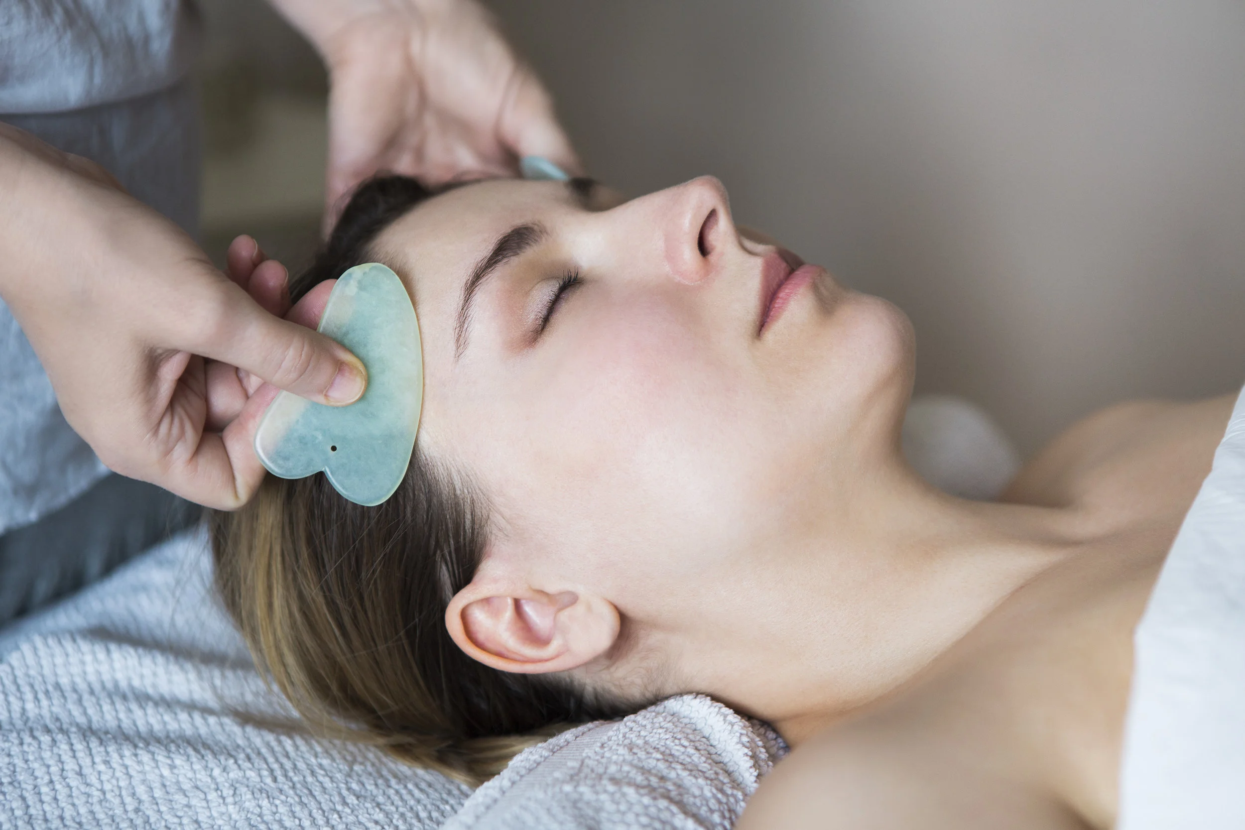 Facial Gua Sha