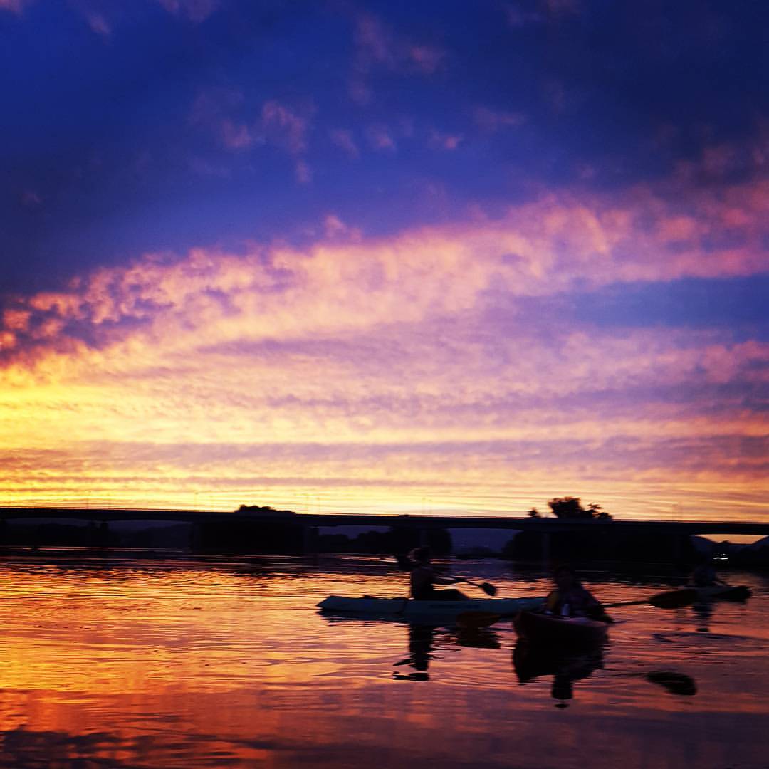 Yoga & Sunset Float 