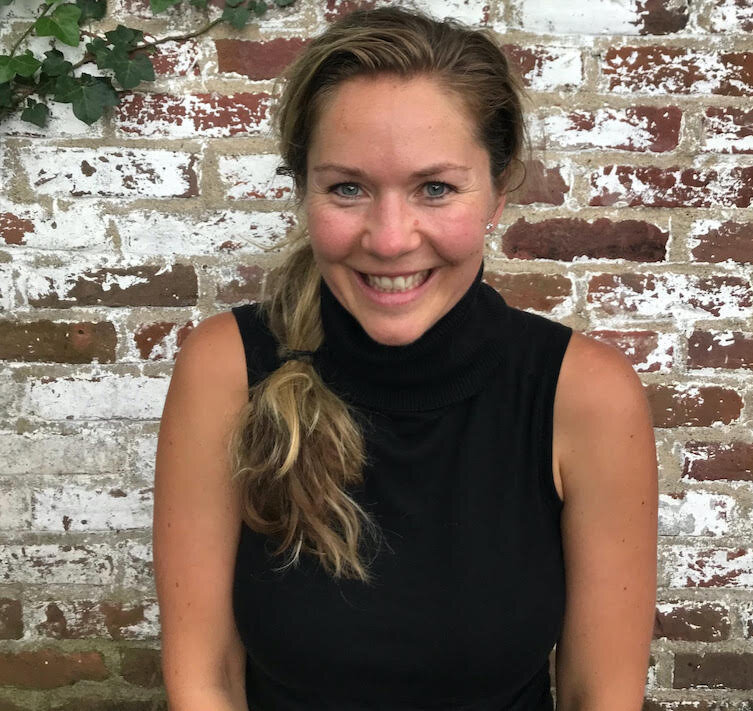 Stefanie Rucinski Literary agent & Foreign Rights Manager