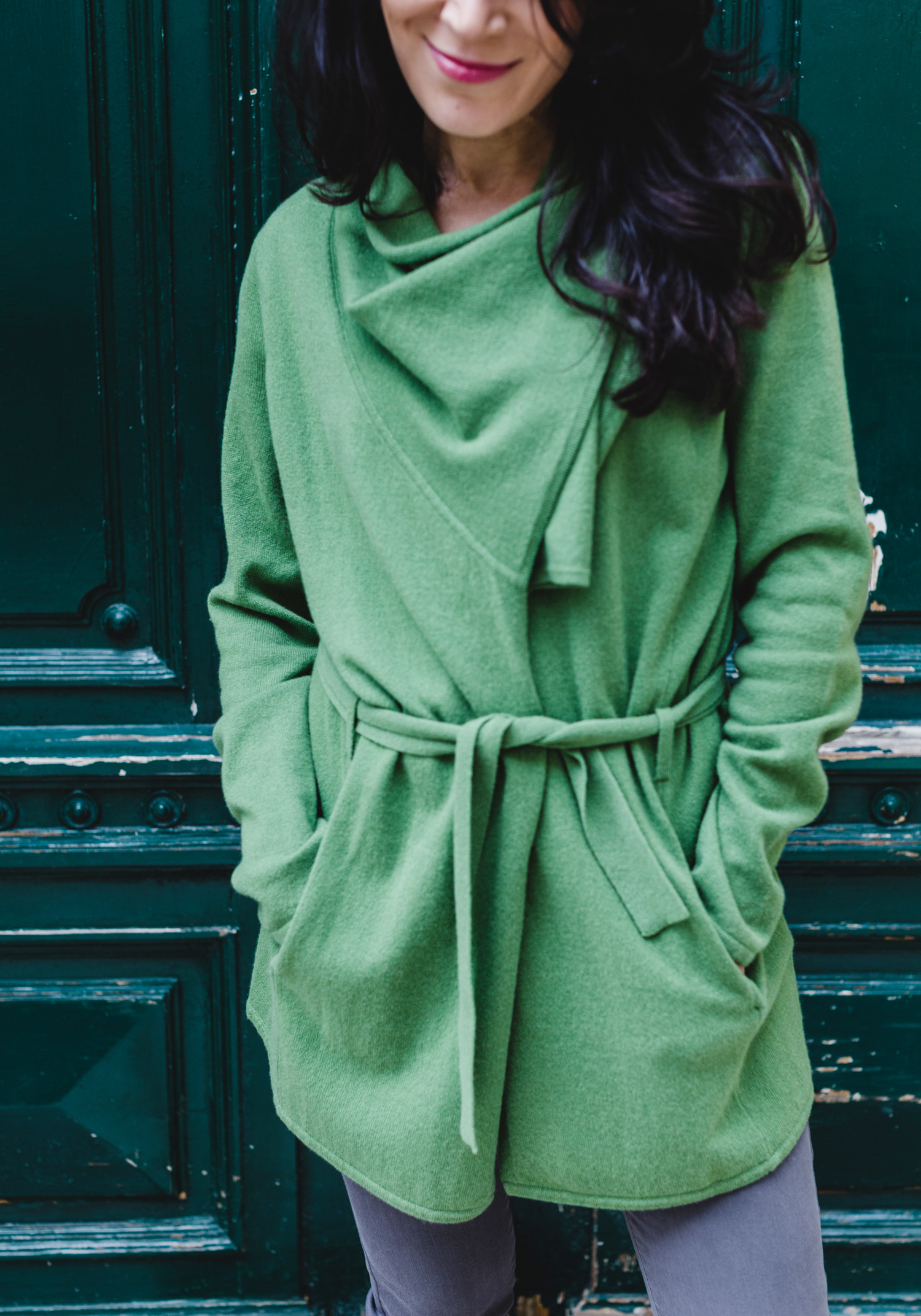 FTC - CASHMERE WESTE // GrÜN IN DER BOUTIQUE 8. AUF ANFRAGE ERHÄLTLICH